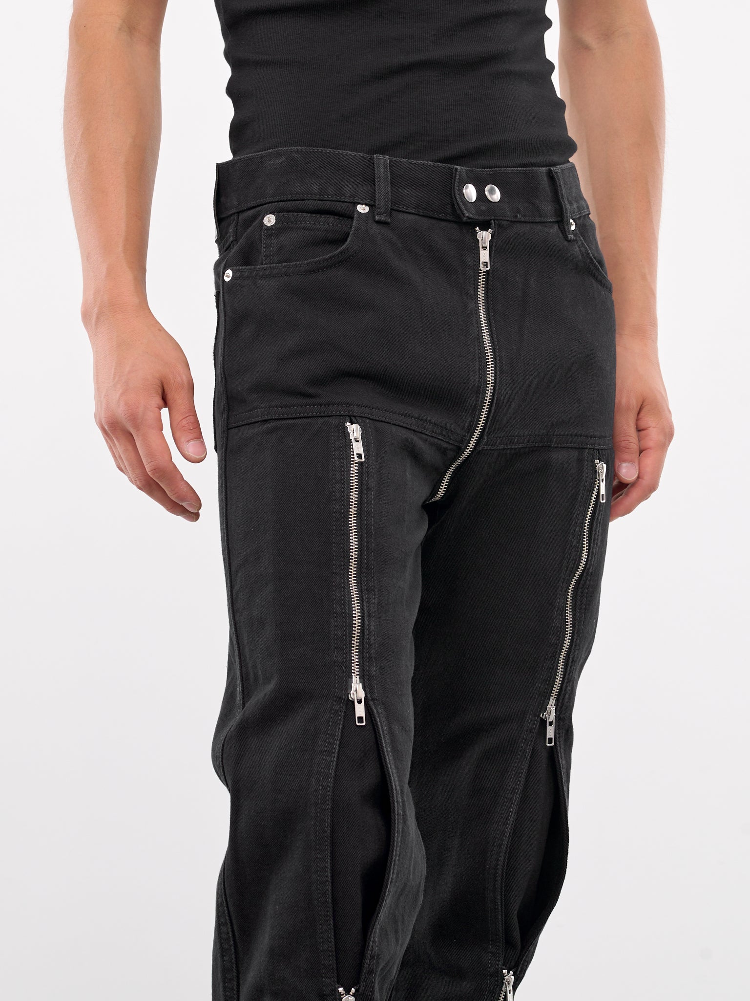 Zipped Riot Jeans (MP081D-WD-BLACK-RINSE)