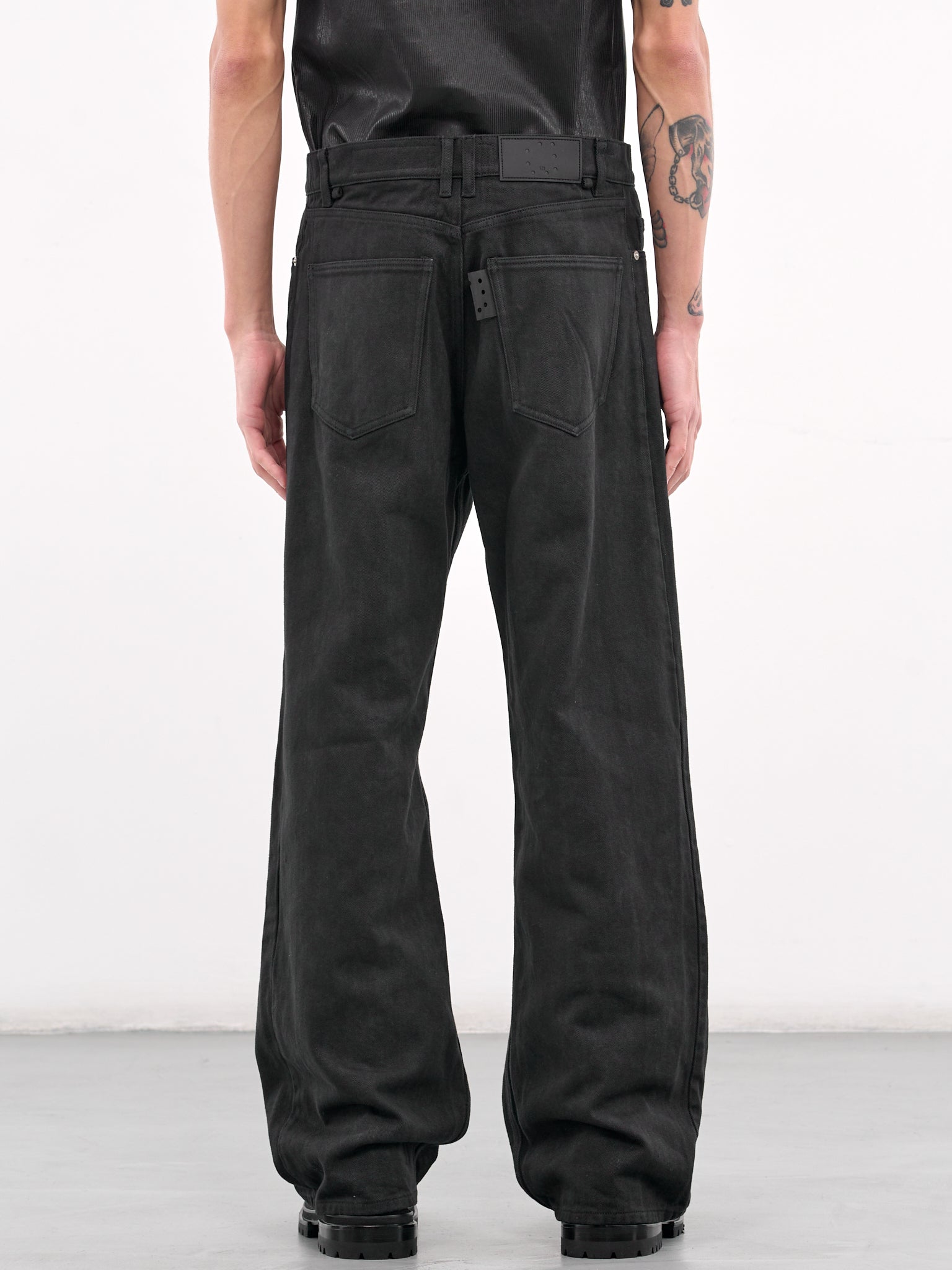 EZR Baggy Jeans | H. Lorenzo - back