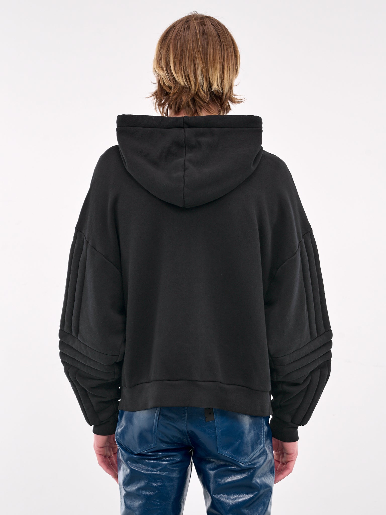 Padded Sleeve Hoodie (MP24KTF2-SS1057-BLACK)