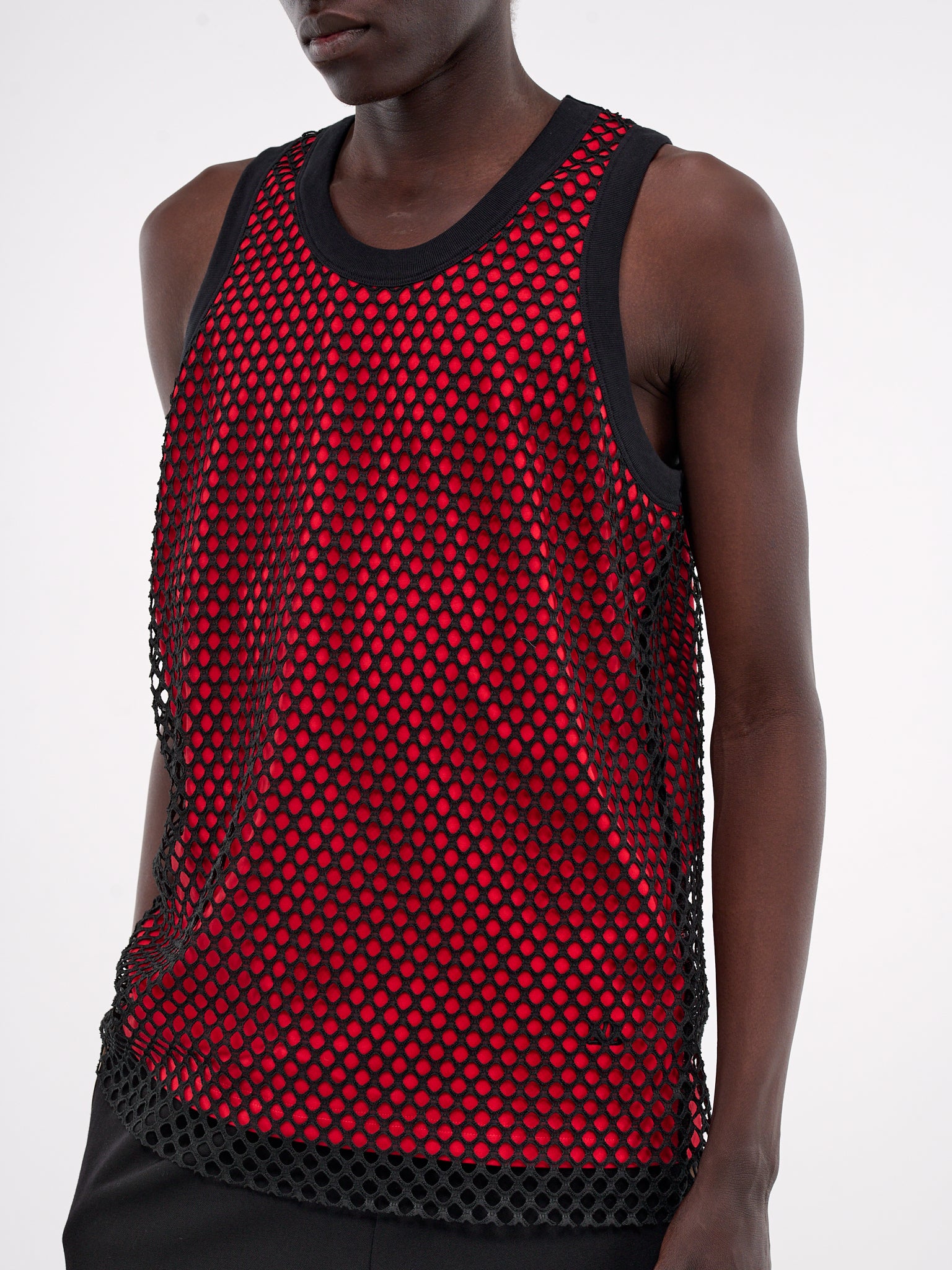 Record Tank Top (MS25JE40-JE01-349-BLACK-RED)