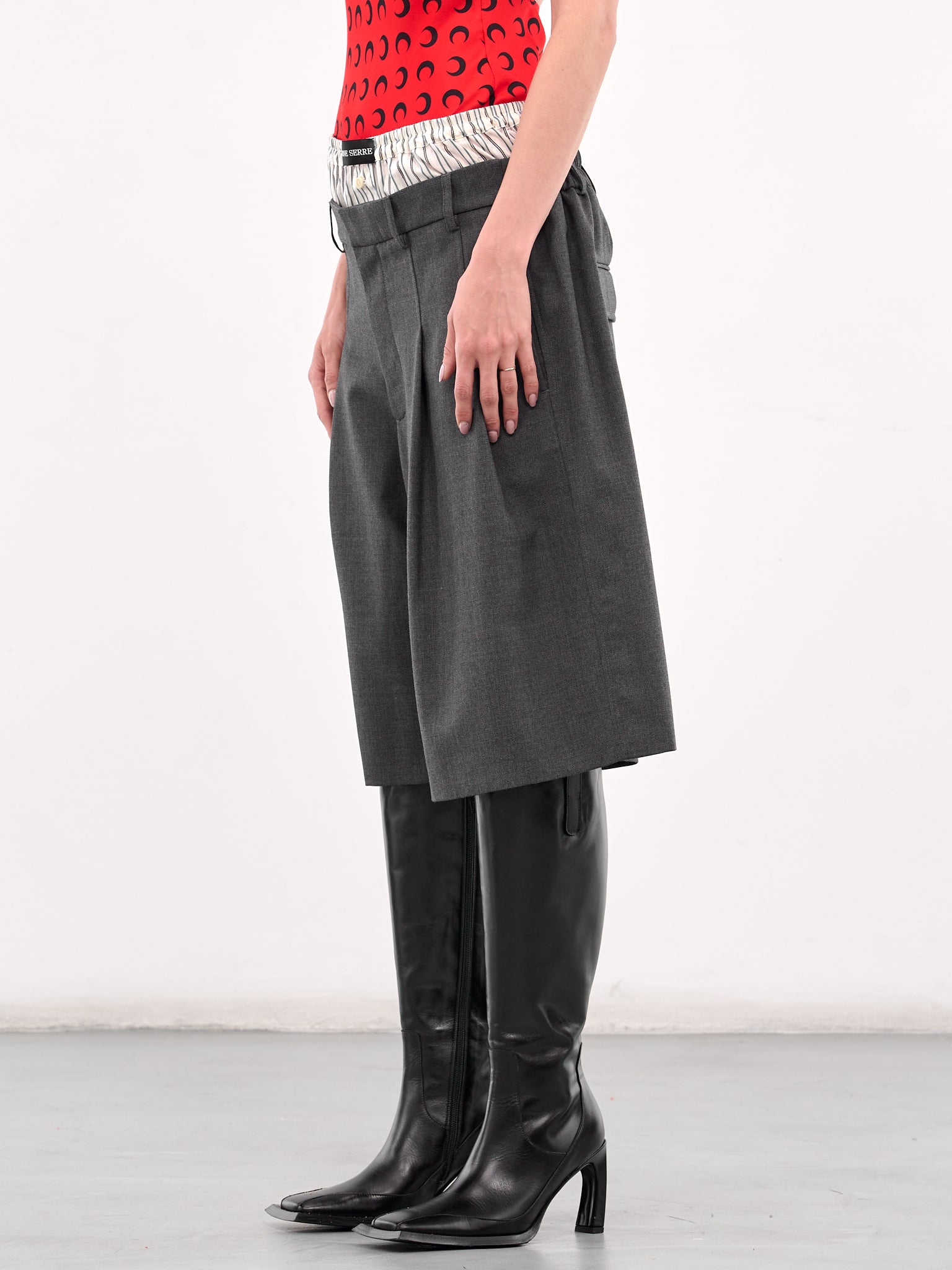 Regenerated Double Waist Shorts (MSH010A-DWOV0057-GREY)