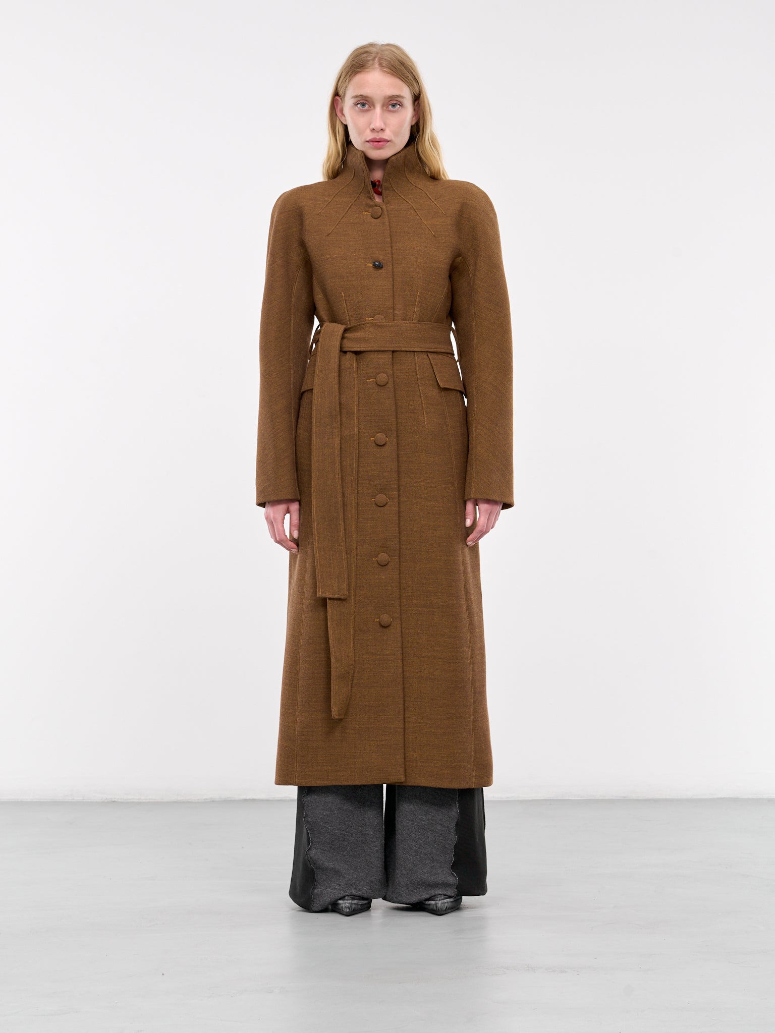 Round-Shouldered Coat (OUT2-EMPERADOR)