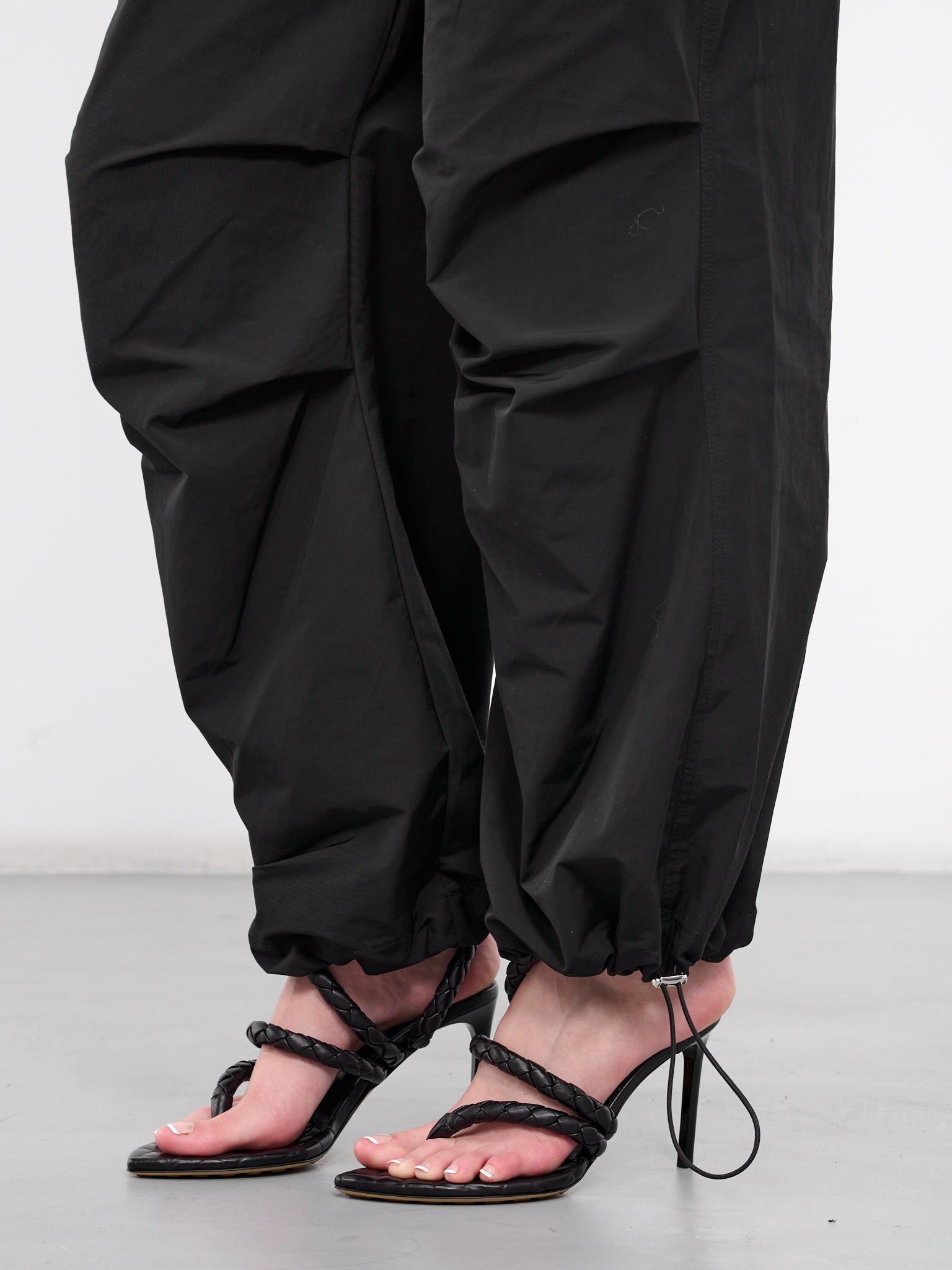 Nylon Cargo Pants (PA048964730473-BLACK)