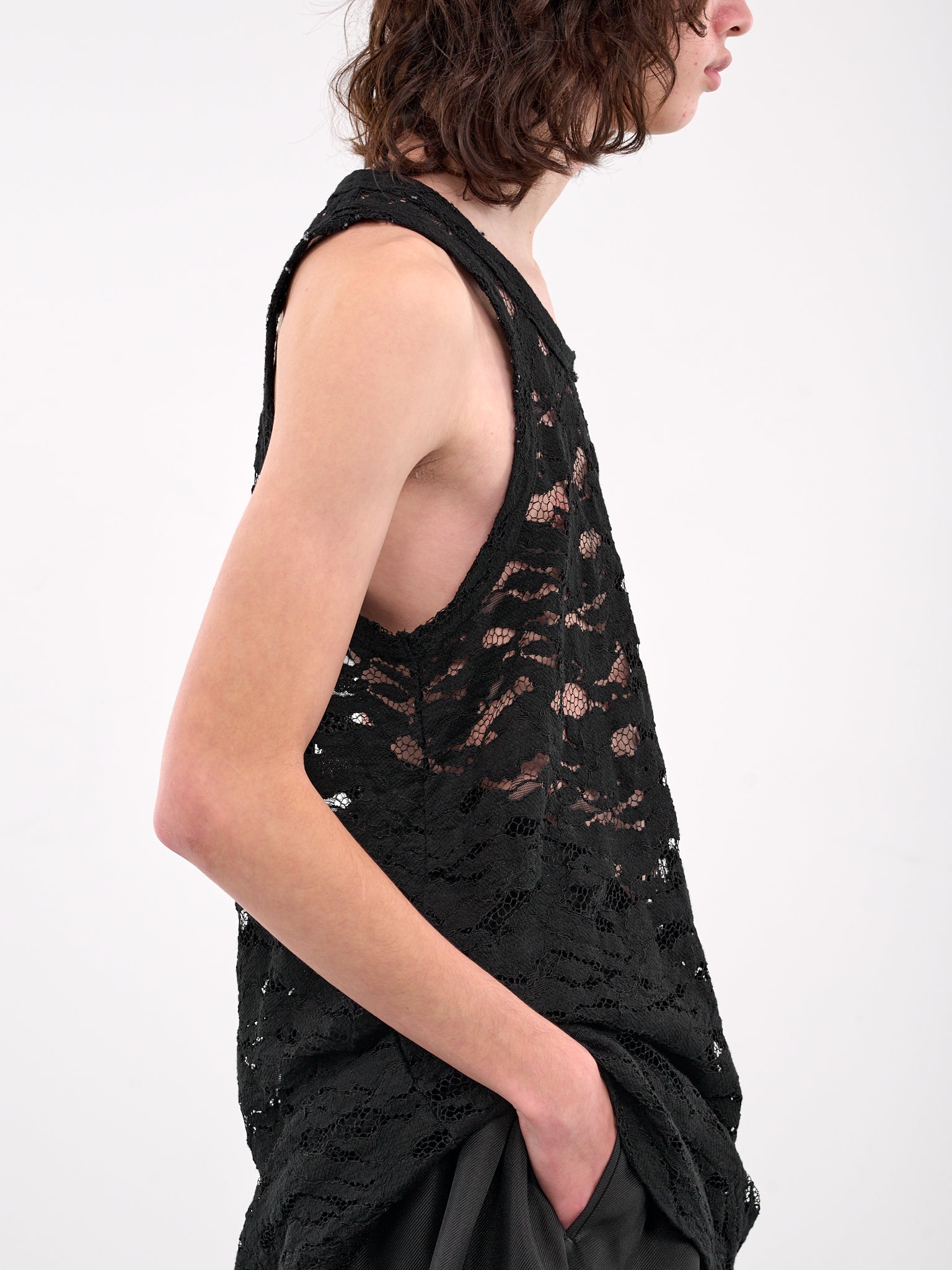 Distressed Lace Tank (PO-T039-051-1-BLACK)