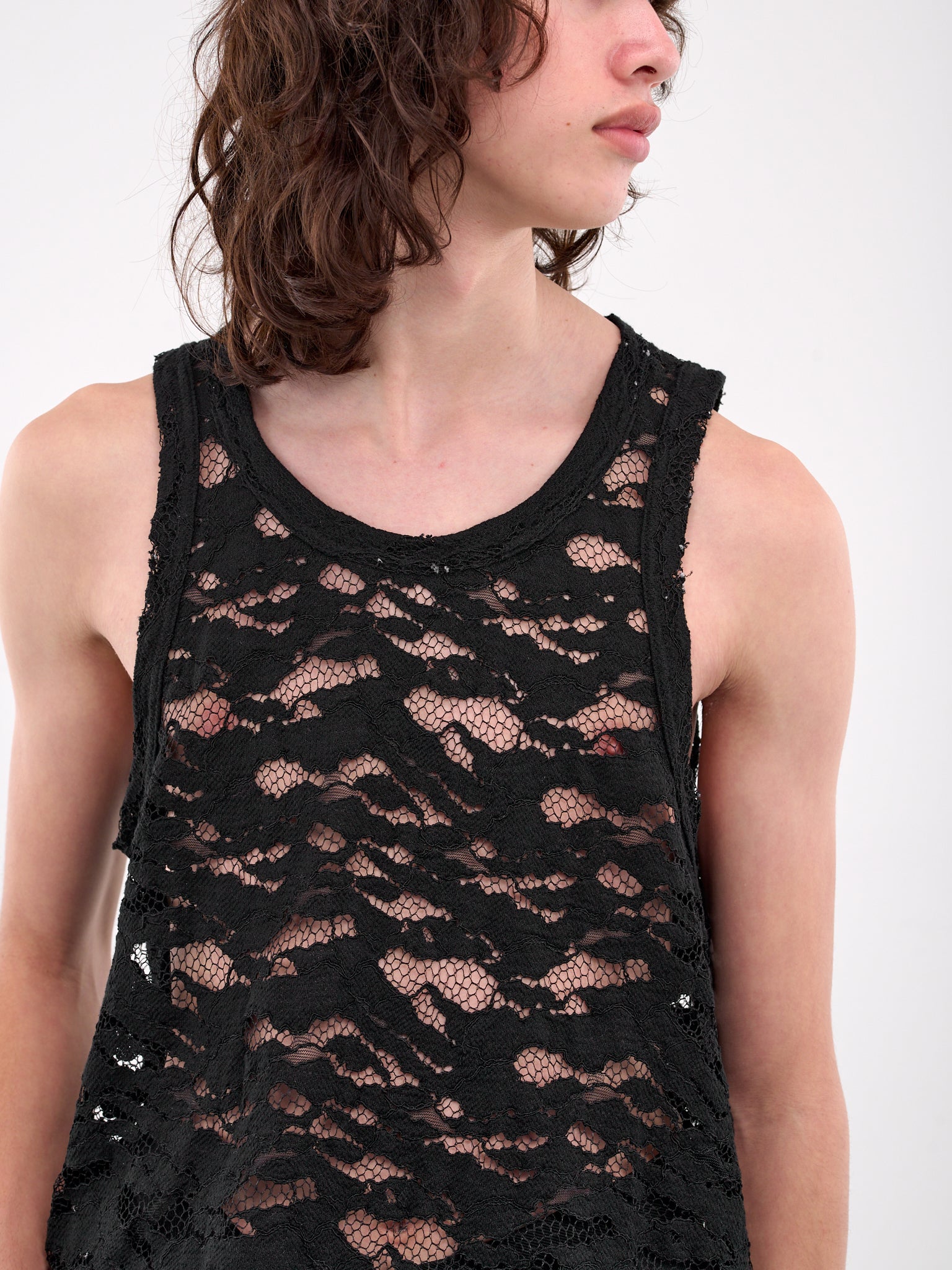 Distressed Lace Tank (PO-T039-051-1-BLACK)