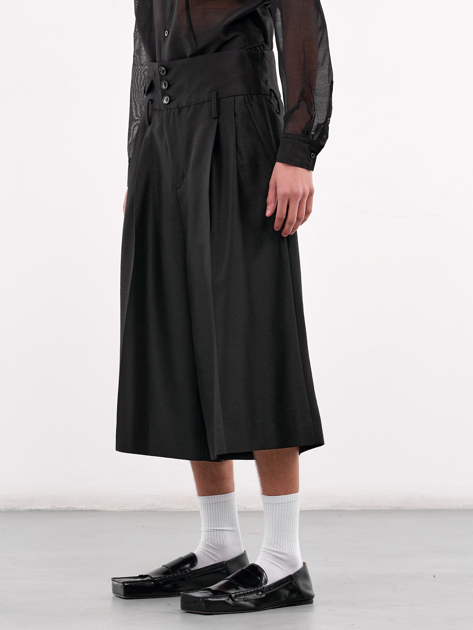 Wide Leg Trouser Shorts (PT022-BLACK)