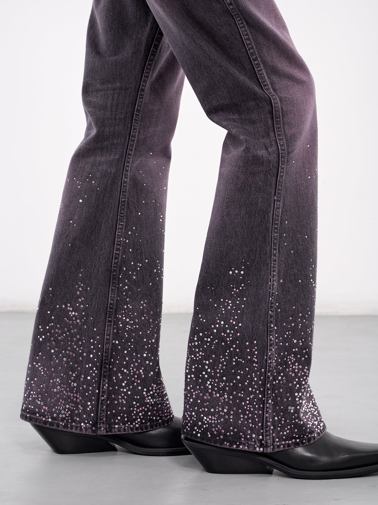 Crystal Embellished Jeans (PTB124C-BLACK-PINK)