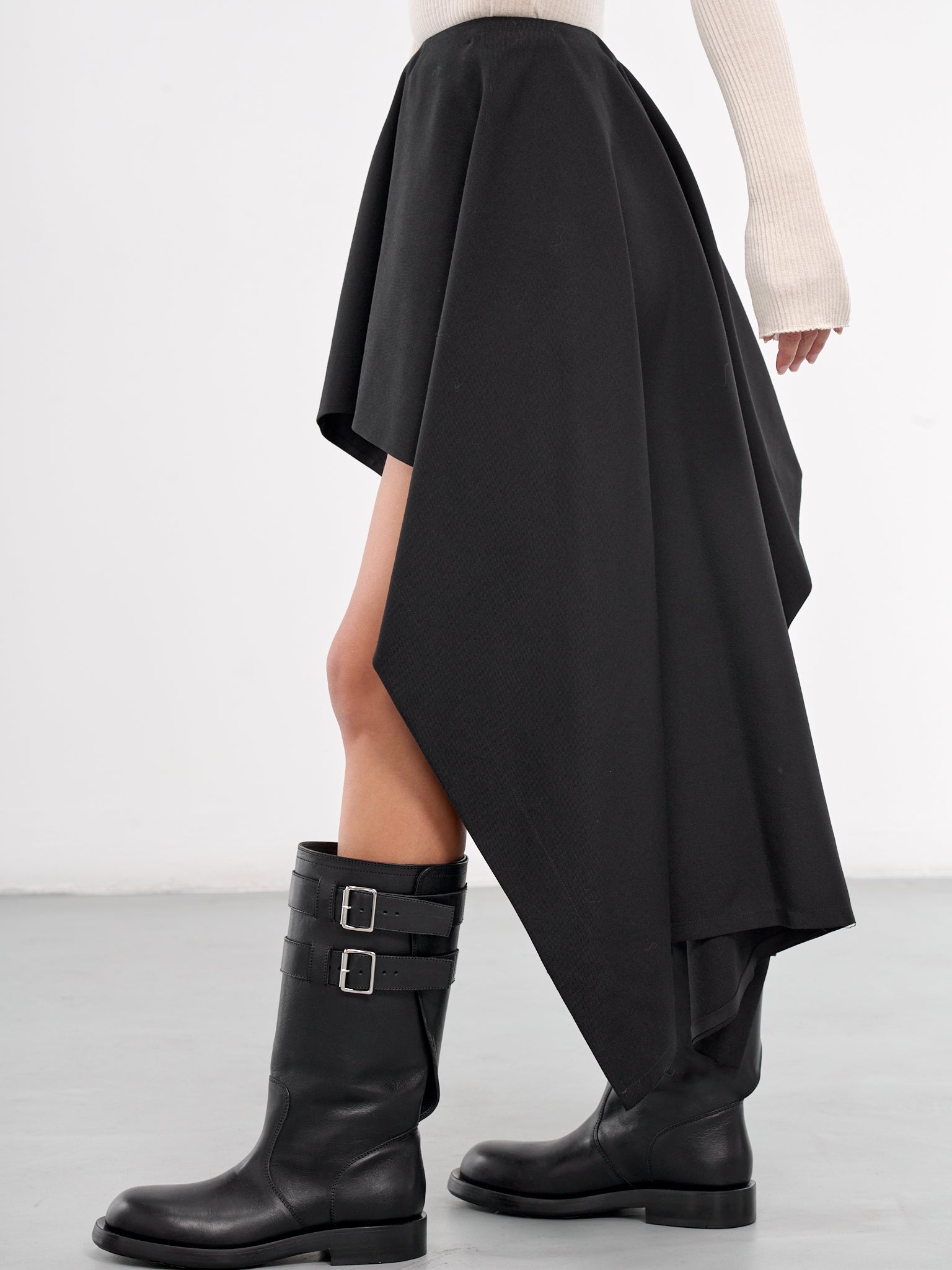 Draped Skirt (QUPZ35006A-QZ011-BLACK)