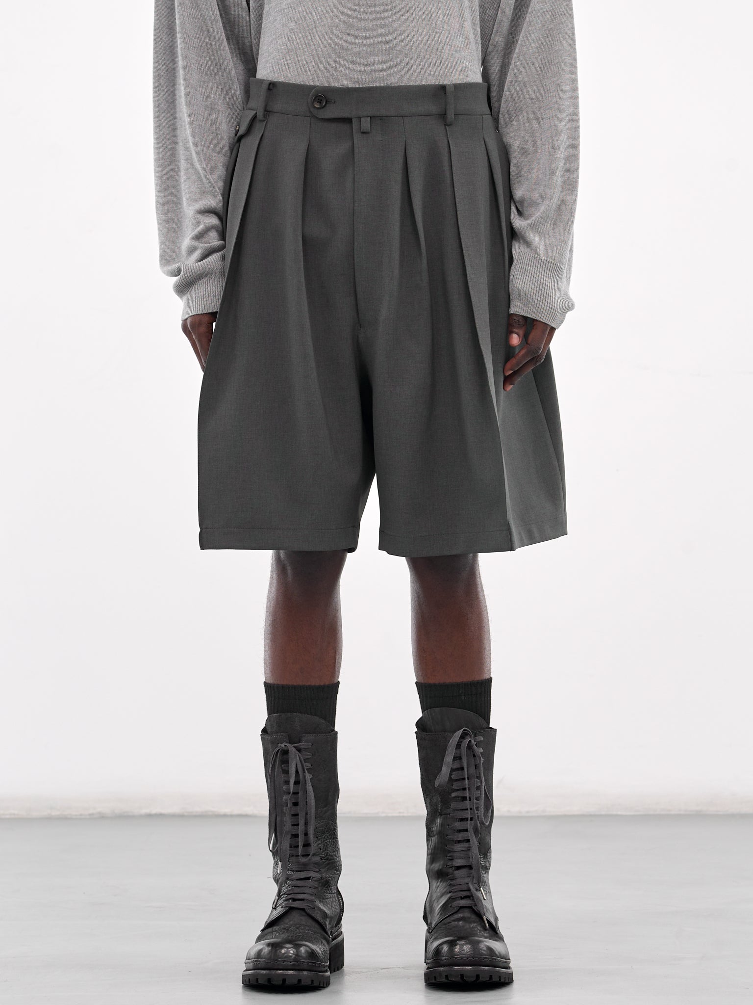 Pleated Wide Leg Shorts (RM251-016-SLATE-GRAY)