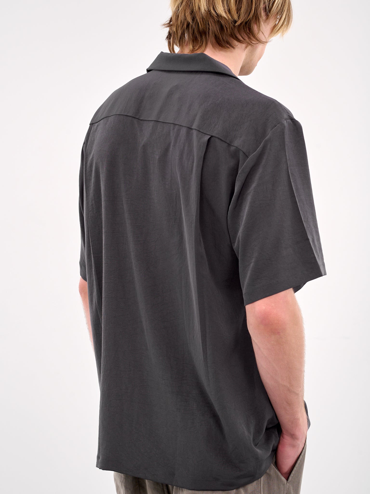 Short Sleeve Shirt (RM251-024-CHARCOAL)