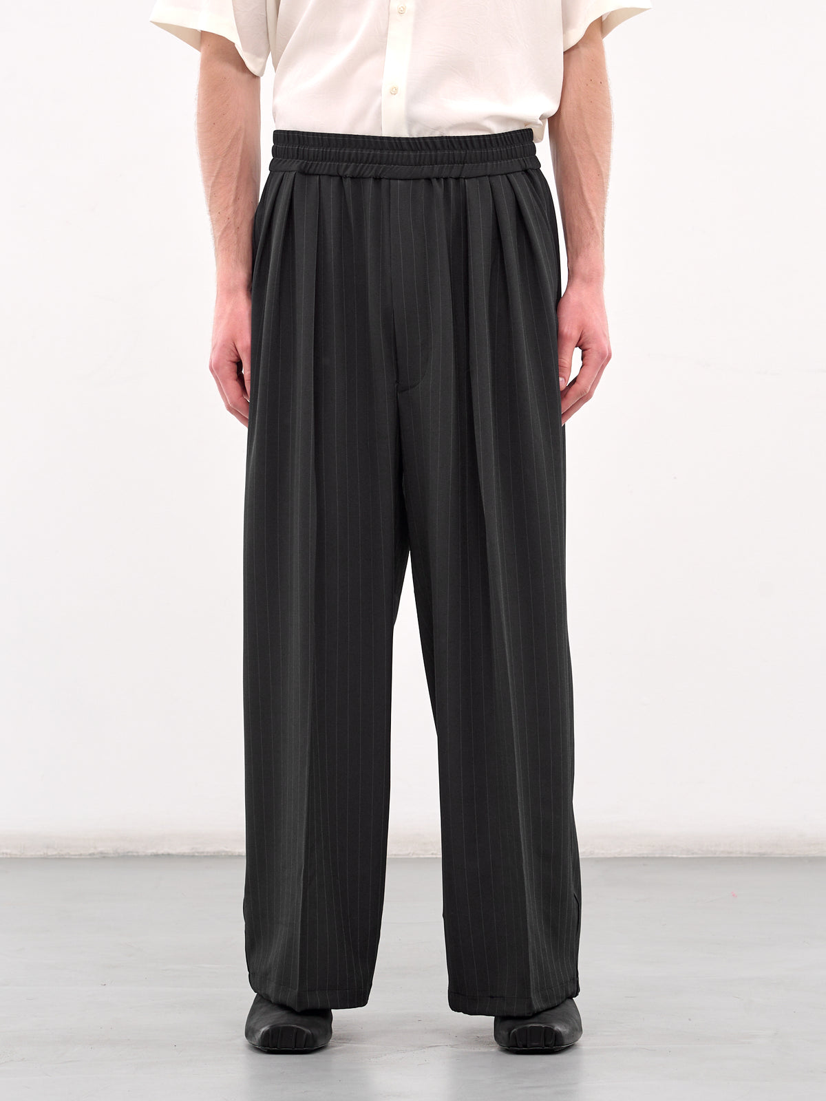 Pinstripe Elasticated Trousers (RM251-031-PINSTRIPE)