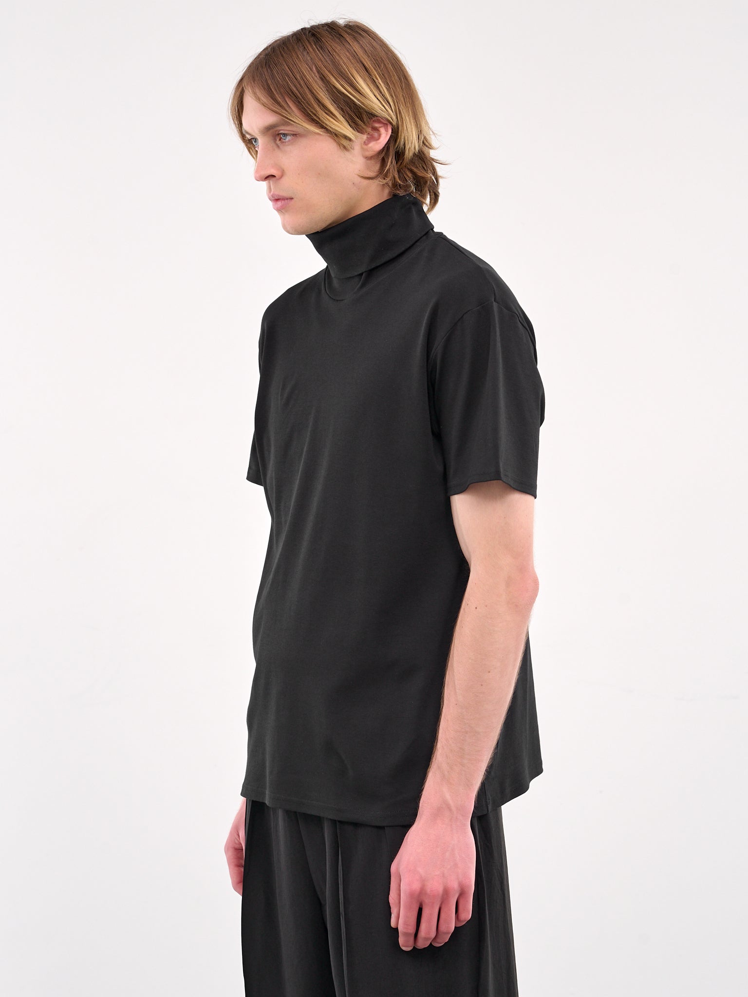 Turtleneck Tee (RM251-033-BLACK)