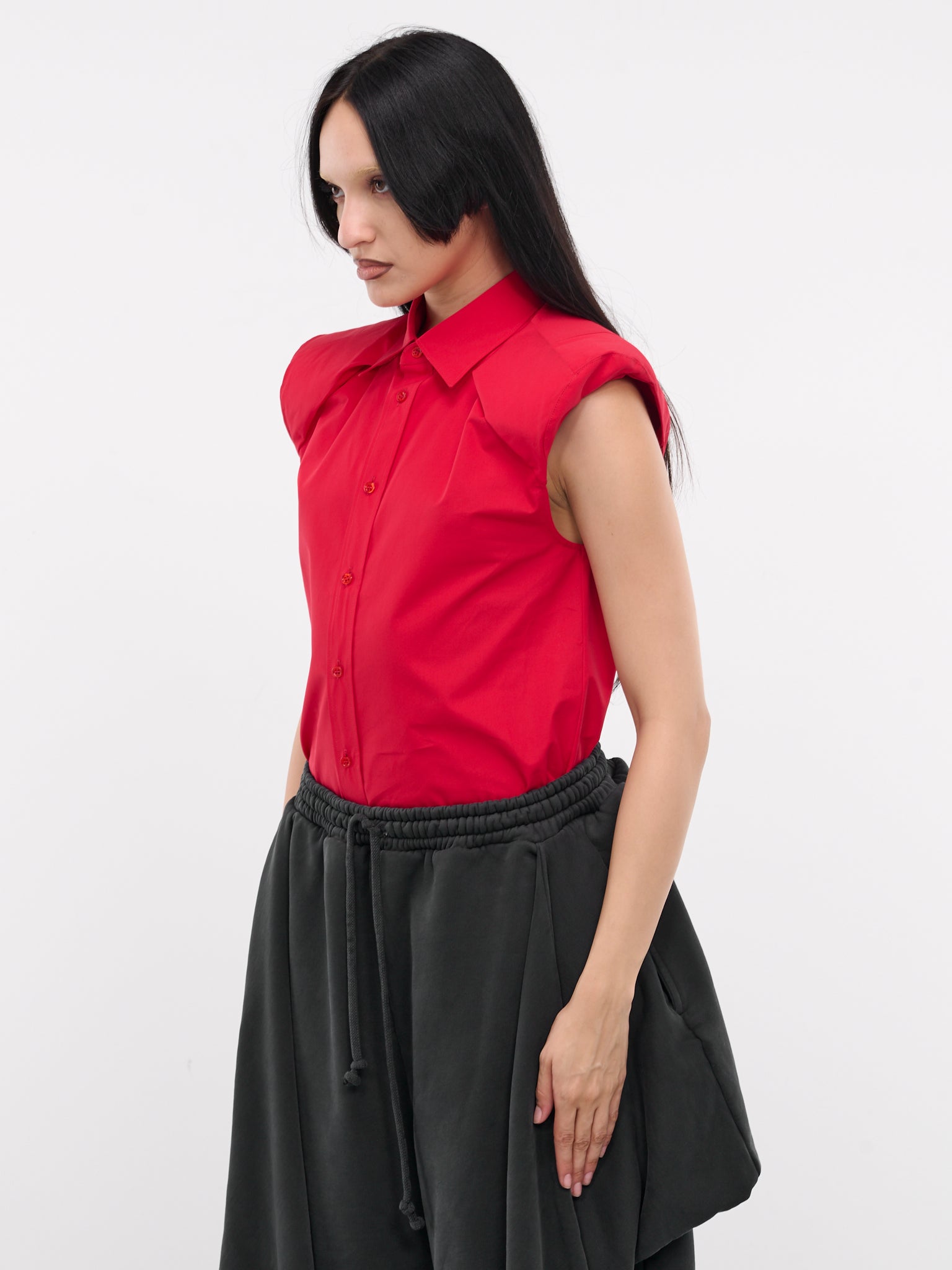 Collarbone Sleeveless Shirt (S1USH05-RED)