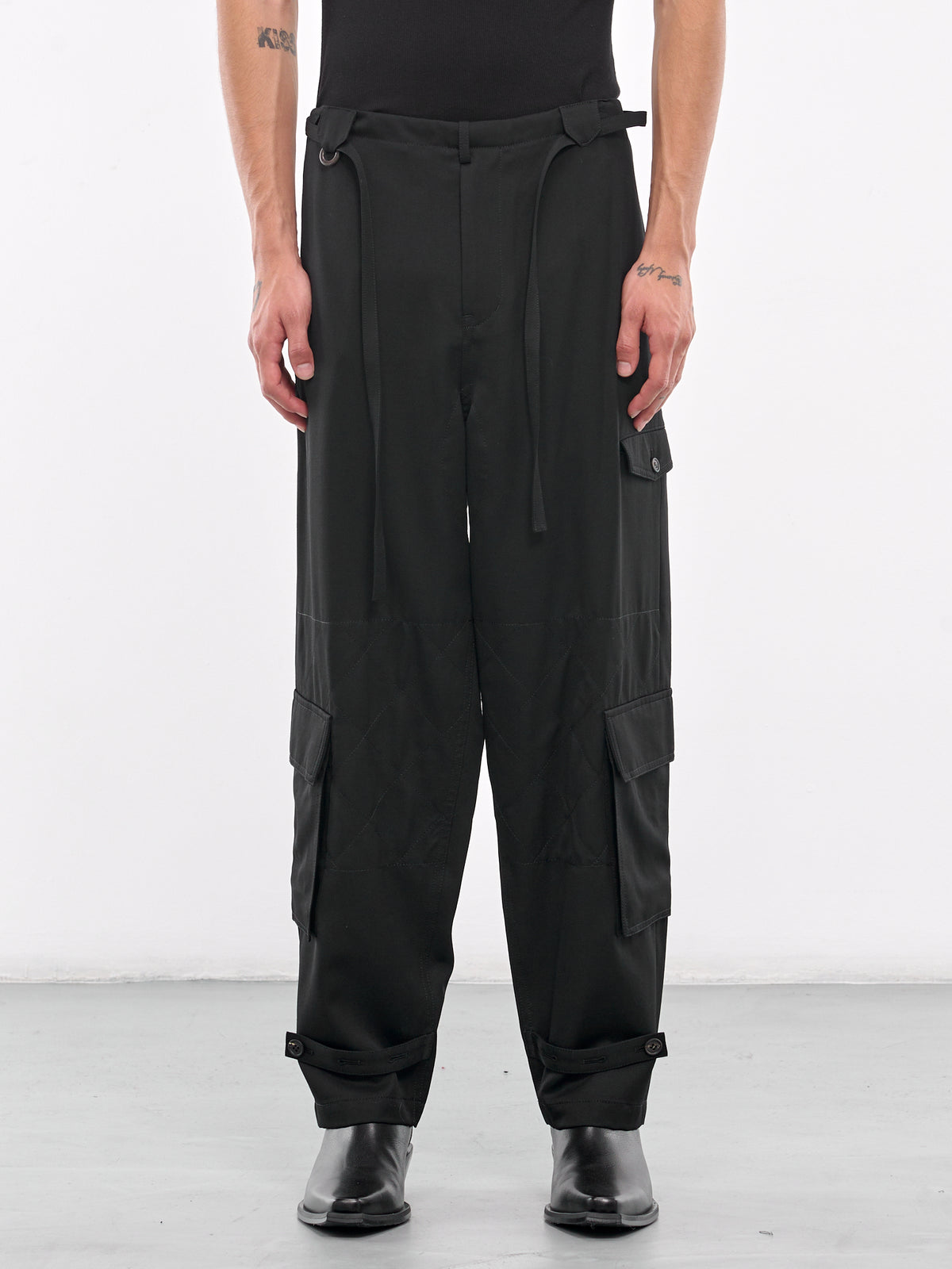 Drawstring Cargo Trousers (S24AW10PT-W-BLACK)