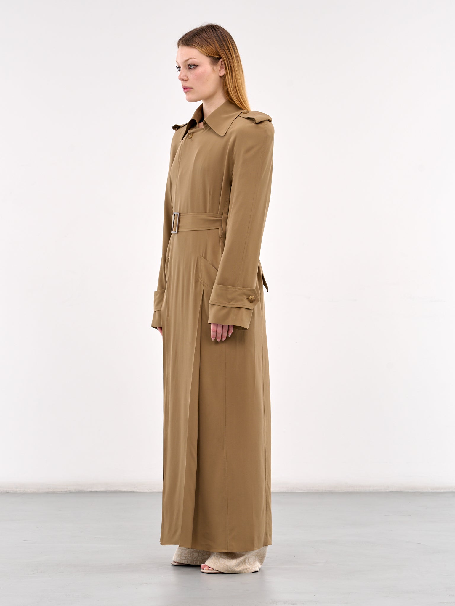 The Sinnerman Trench Coat (S25M3-THE-SINNERMAN-MUD)