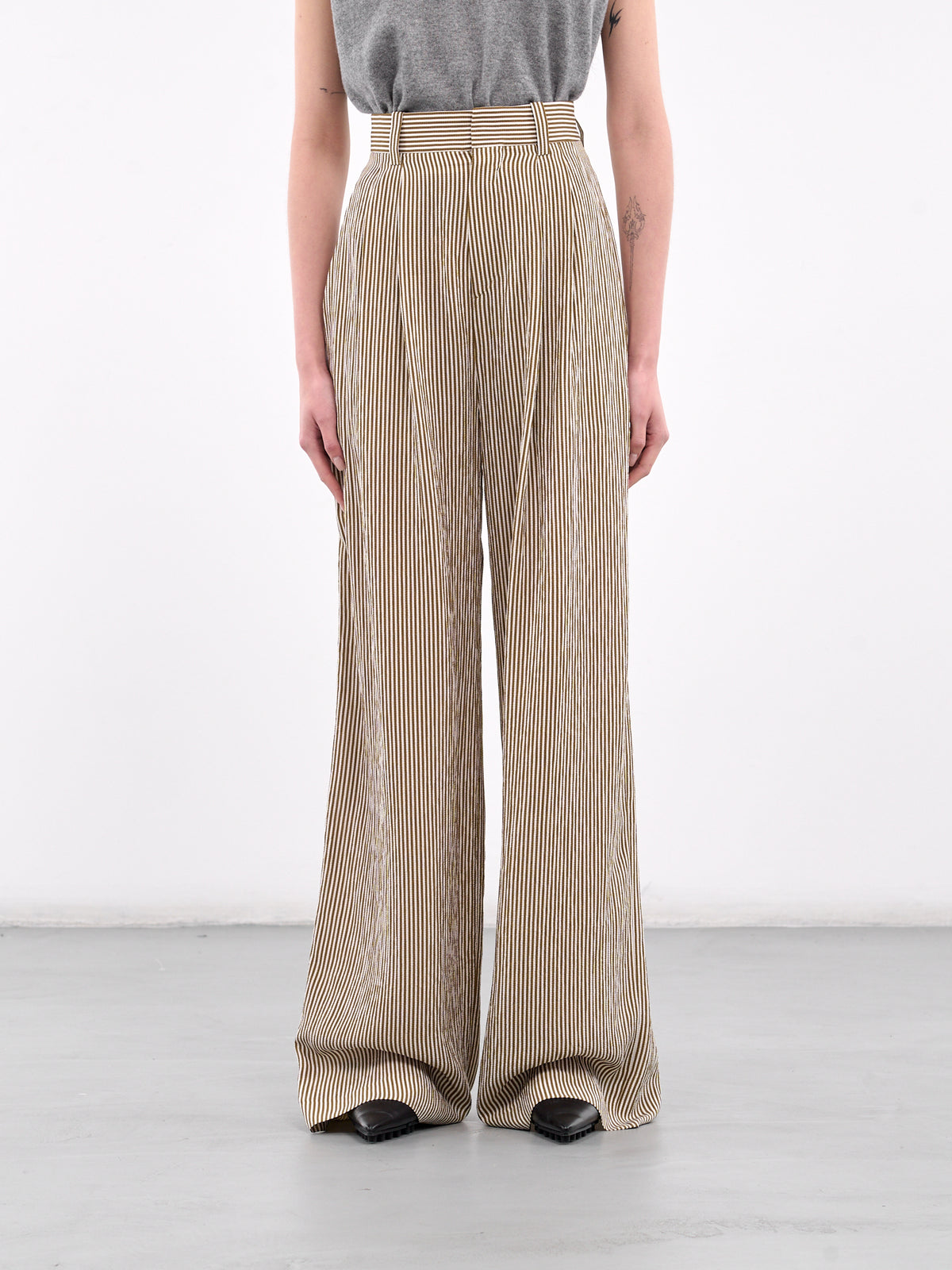 Pleated Wide Leg Trousers (S25P41A-KHAKI-STRIPE)