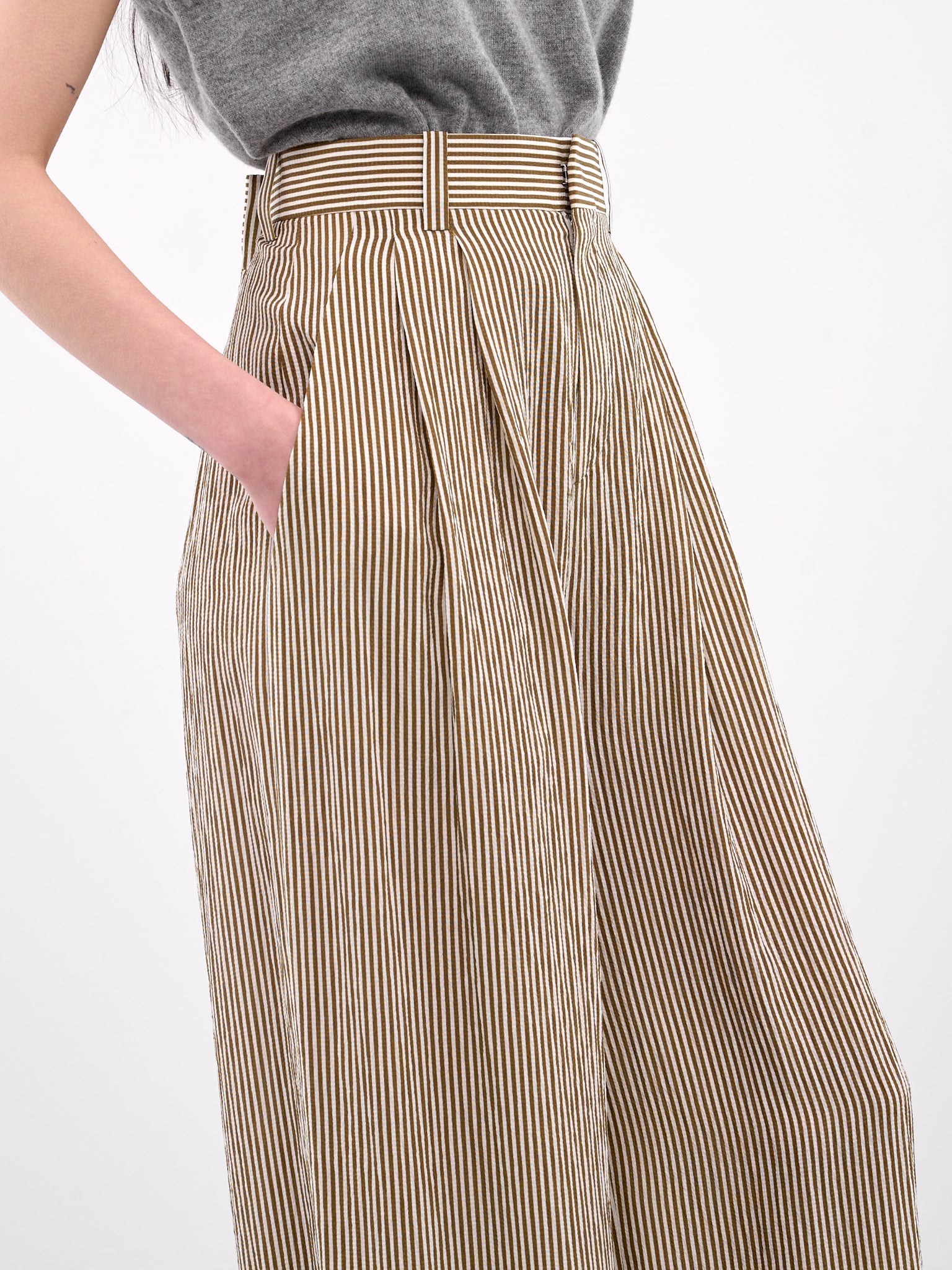 Pleated Wide Leg Trousers (S25P41A-KHAKI-STRIPE)