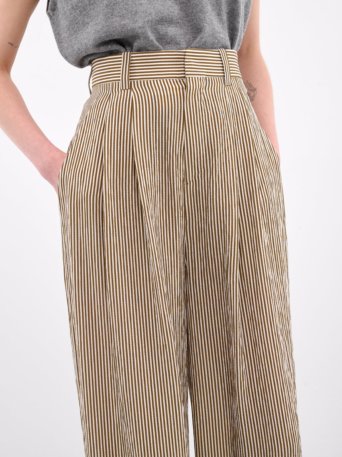 Pleated Wide Leg Trousers (S25P41A-KHAKI-STRIPE)