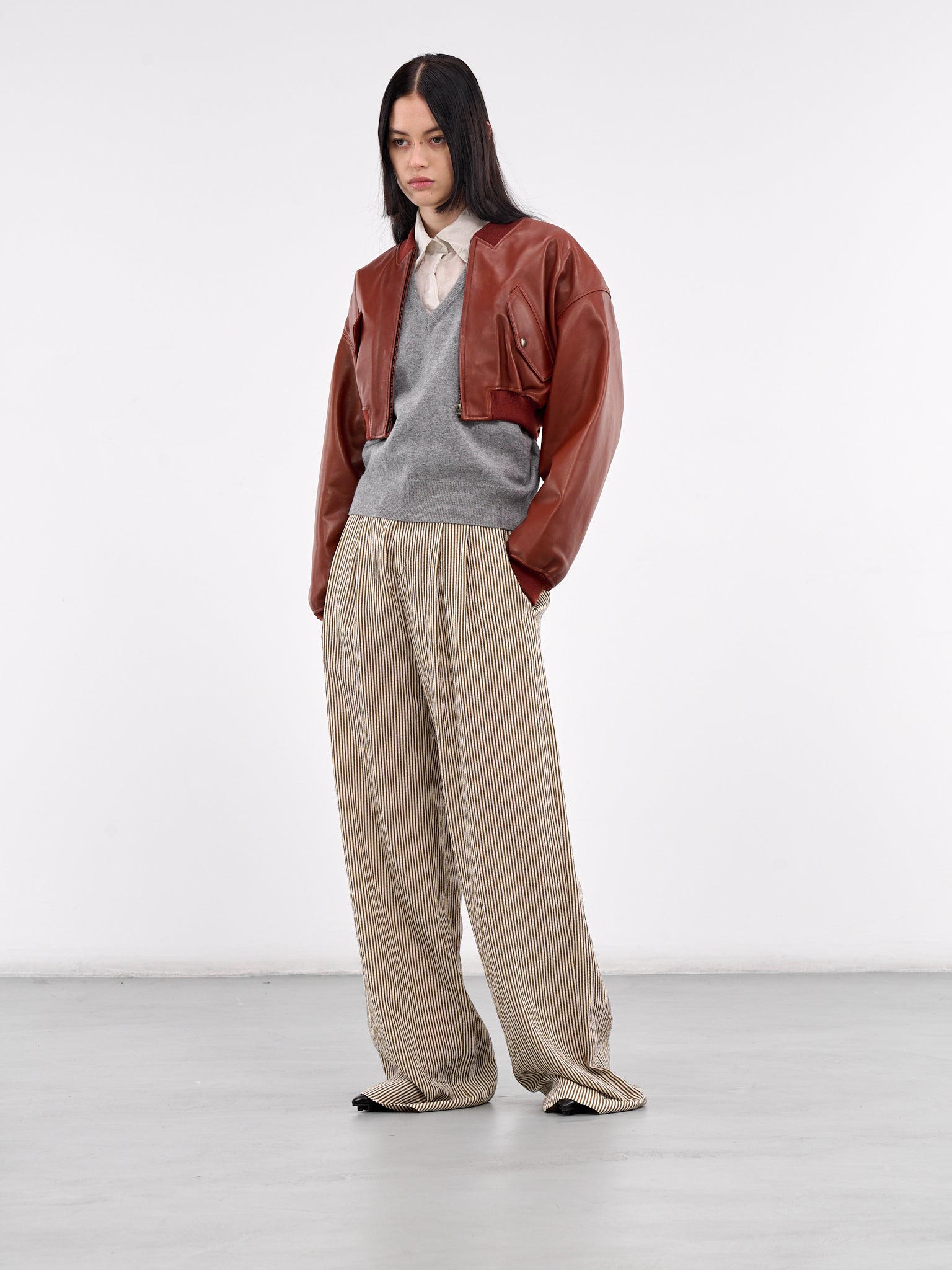 Pleated Wide Leg Trousers (S25P41A-KHAKI-STRIPE)