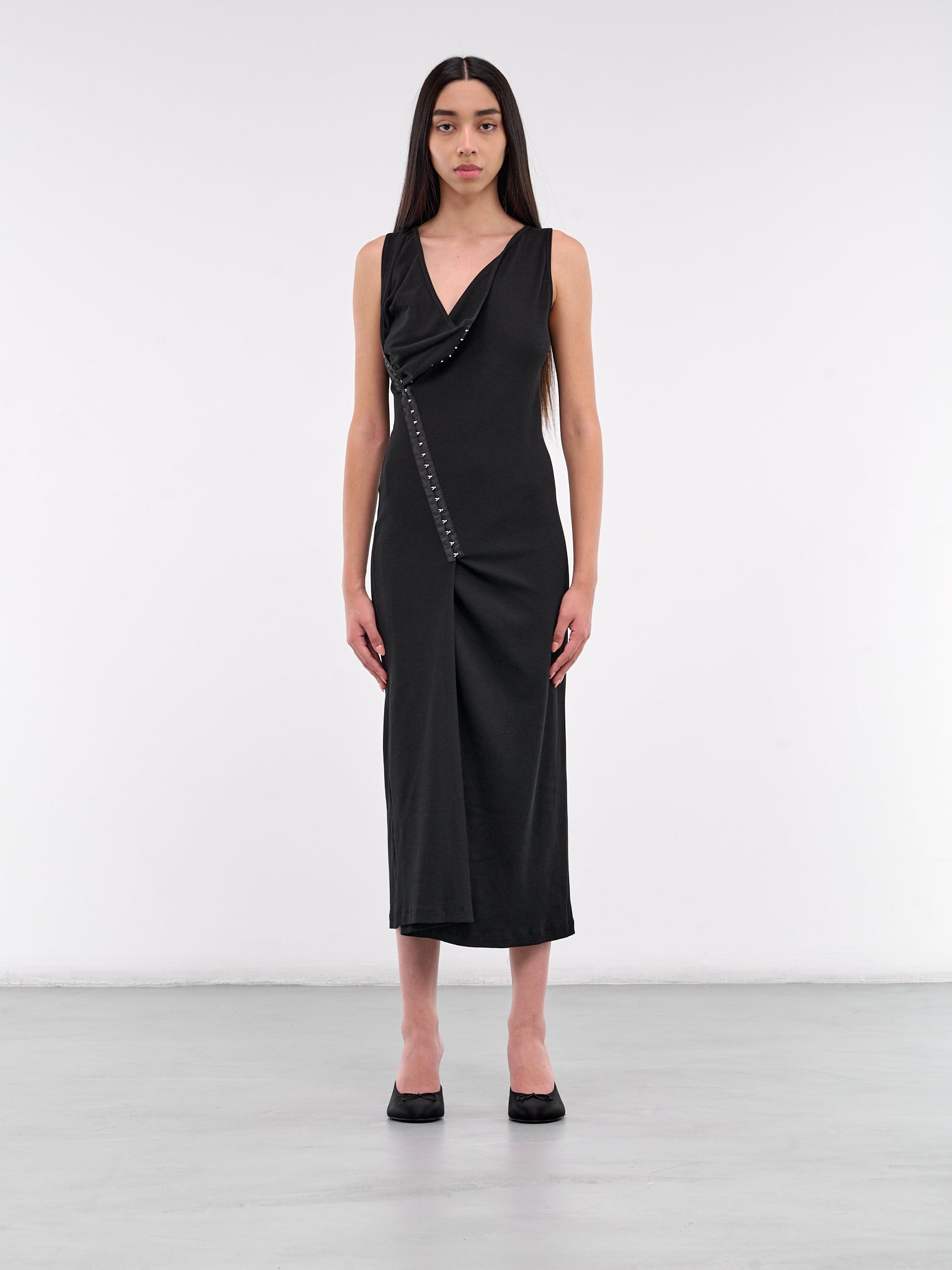 Hook-Eye Asymmetric Draped Dress (S52CT0786-M20054-900-BLACK)