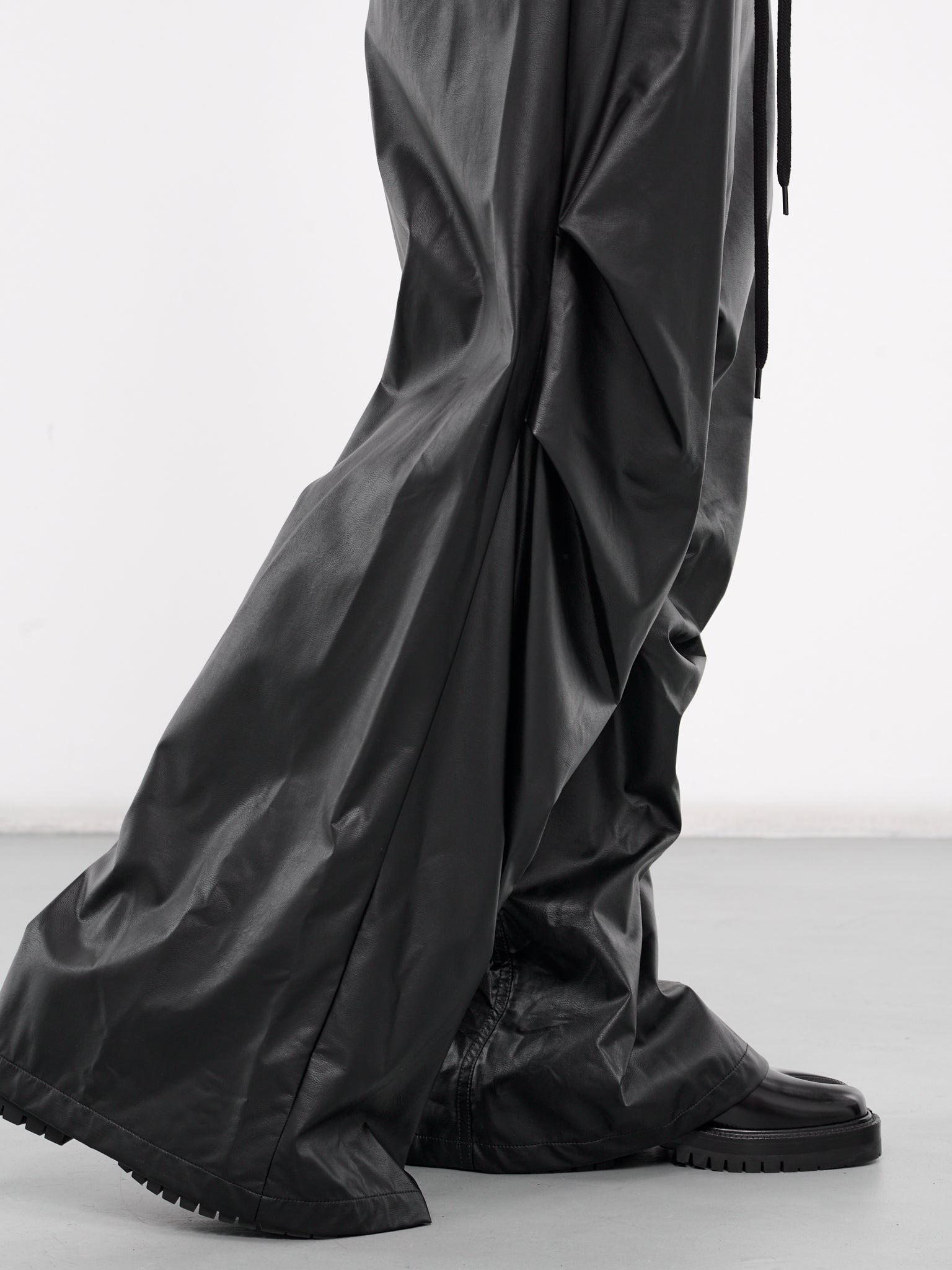 MM6 MAISON MARGIELA Faux Leather Trousers | H. Lorenzo - detail 2