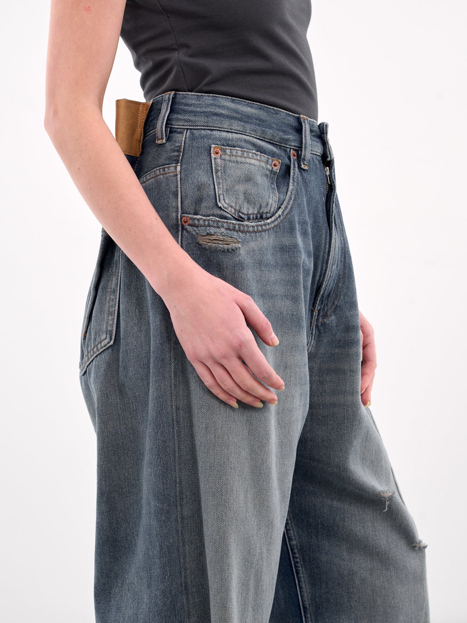 Aged Denim Jeans (S52LA0245-M30017-GREY-BLUE)