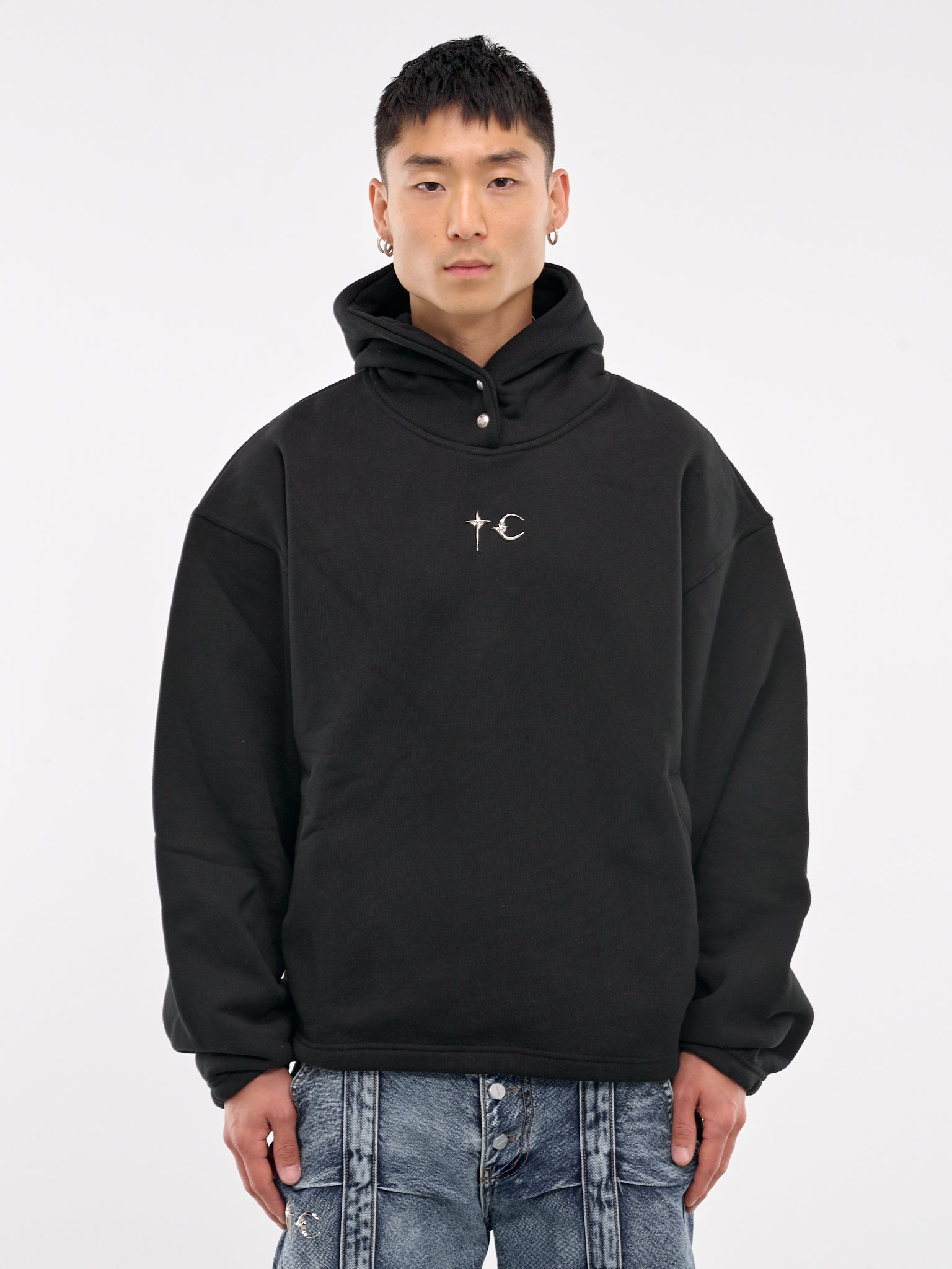 Color Emblem Hoodie (SS2201-BLACK)