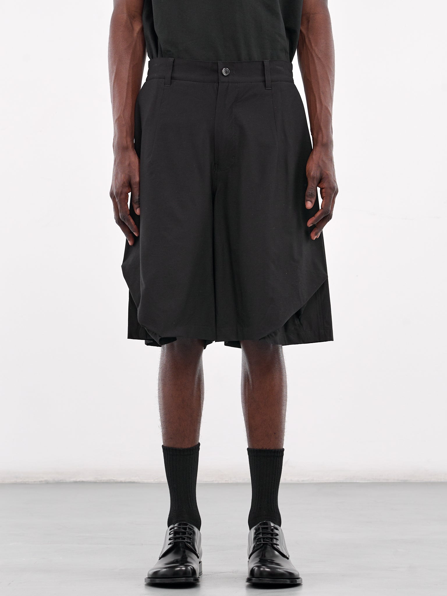 Morris Shorts (SSH3PT702BK-BLACK)