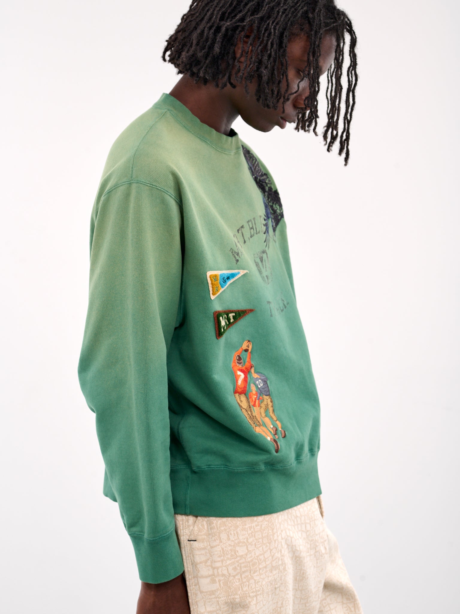 Embroidered Crewneck Sweatshirt (T-01-V-GREEN)