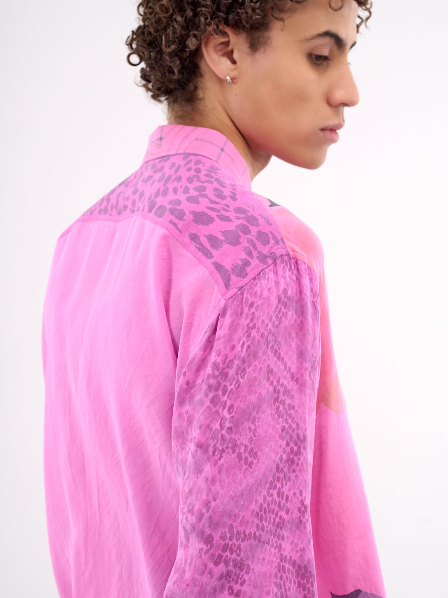 Surplus Shirt (T28019413-LU13-04-SURPLUS-PINK)