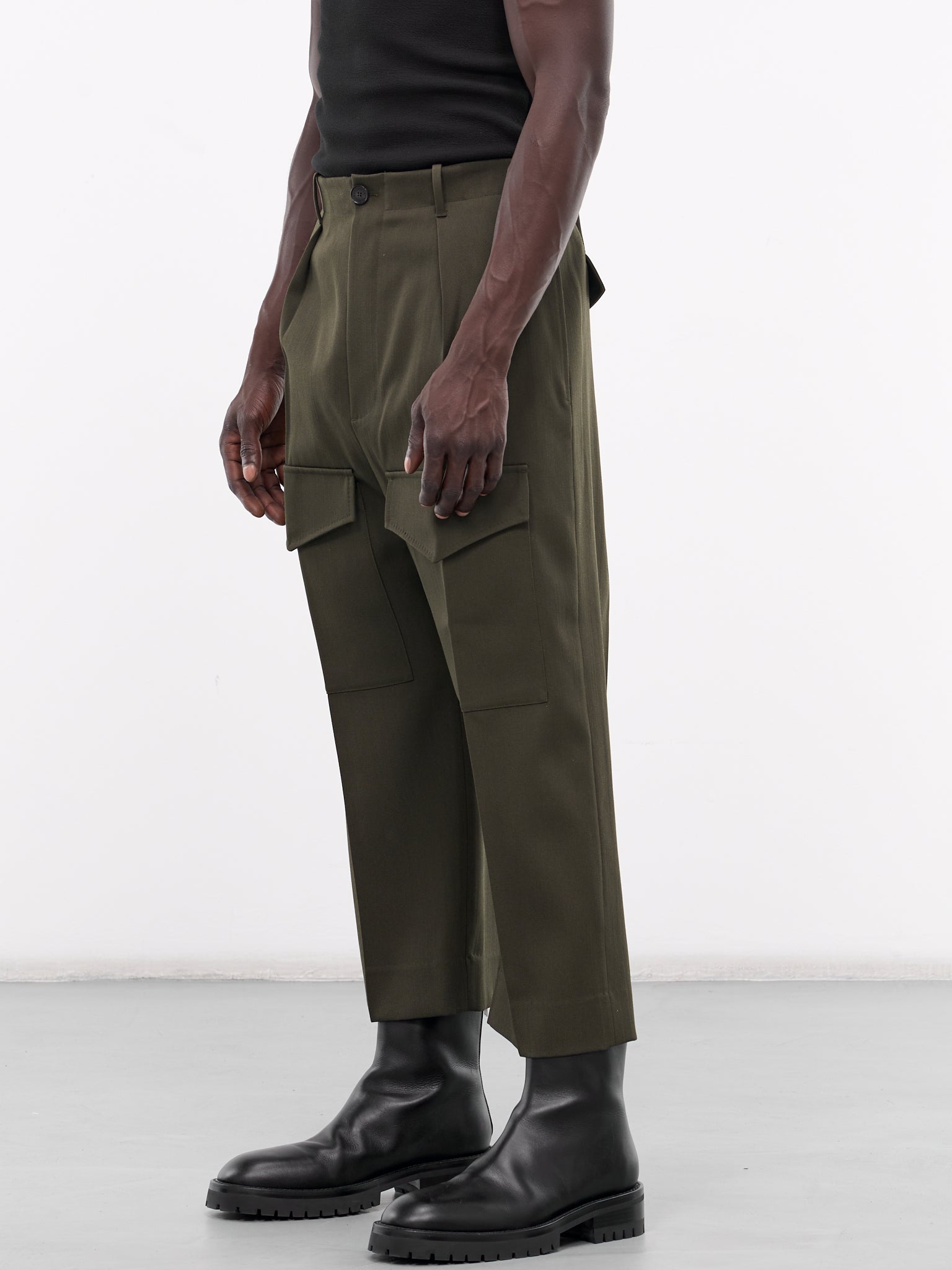 Gabardine Chino Pants (U241-P009-W028-DARK-GREEN)