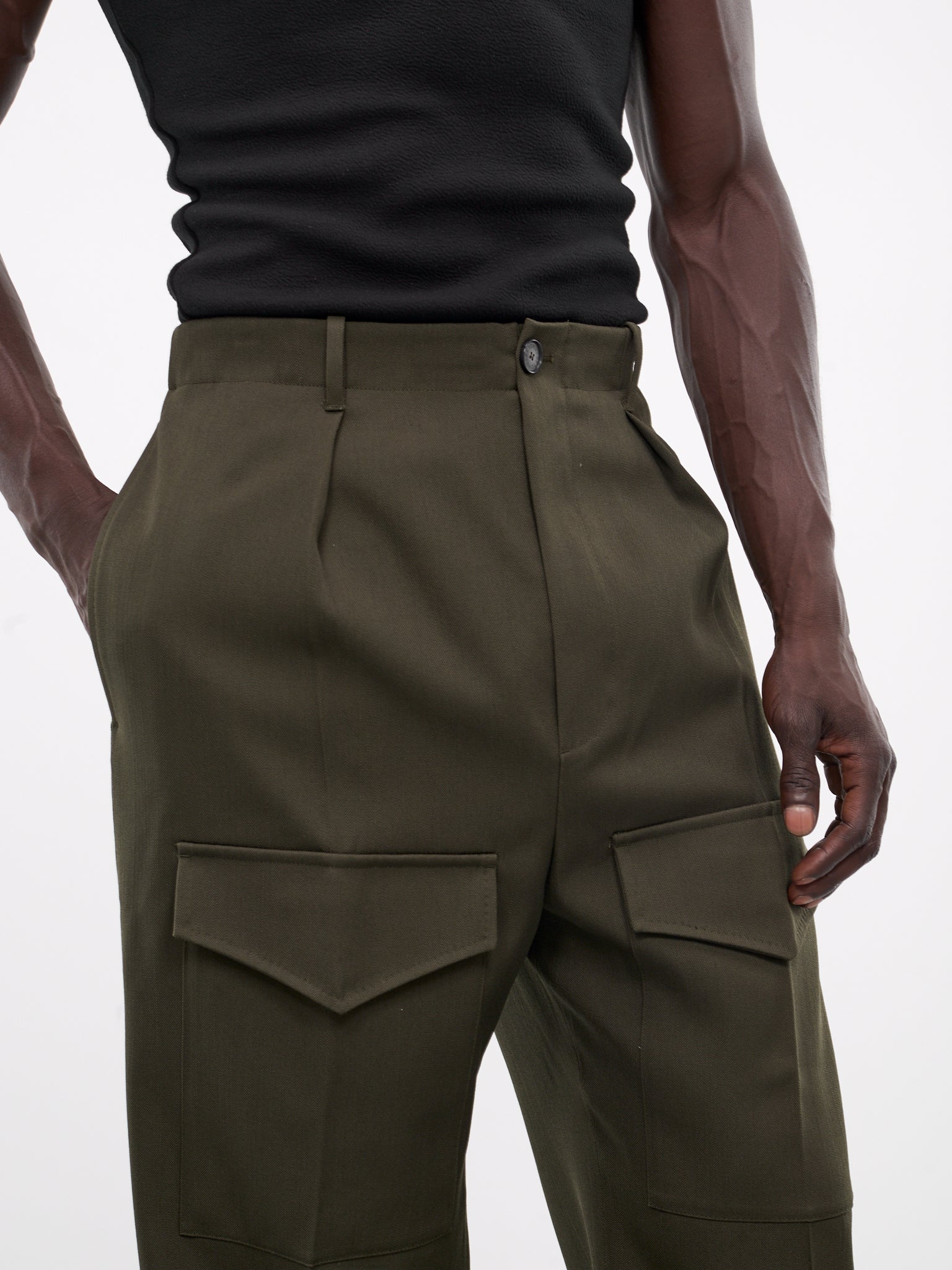 Gabardine Chino Pants (U241-P009-W028-DARK-GREEN)