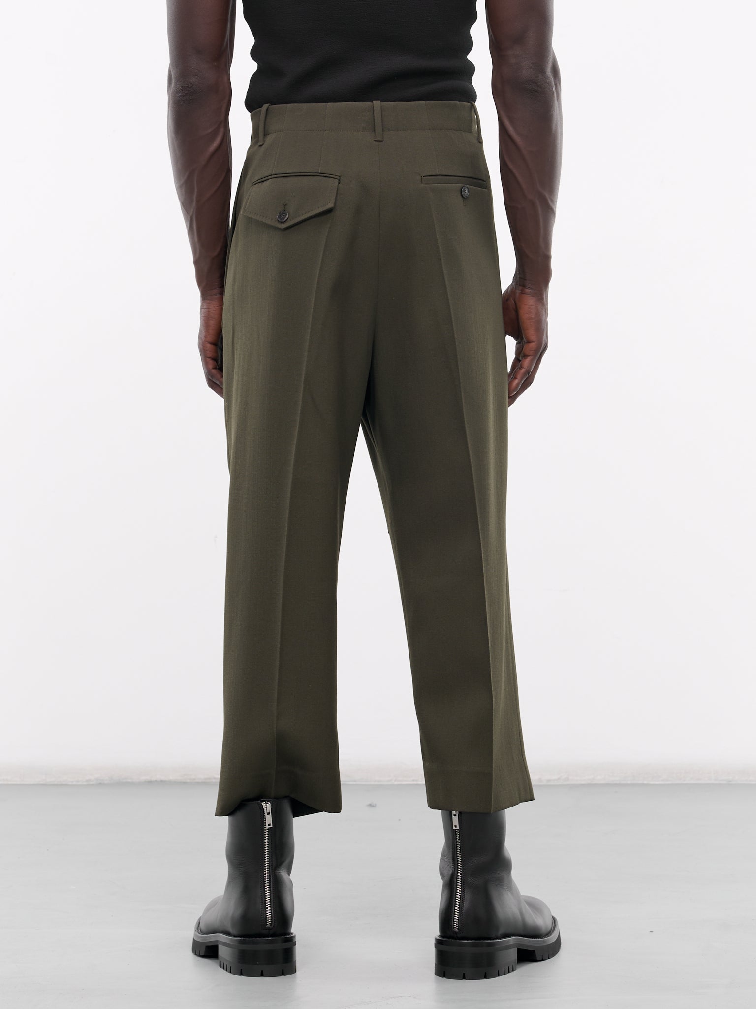 Gabardine Chino Pants (U241-P009-W028-DARK-GREEN)