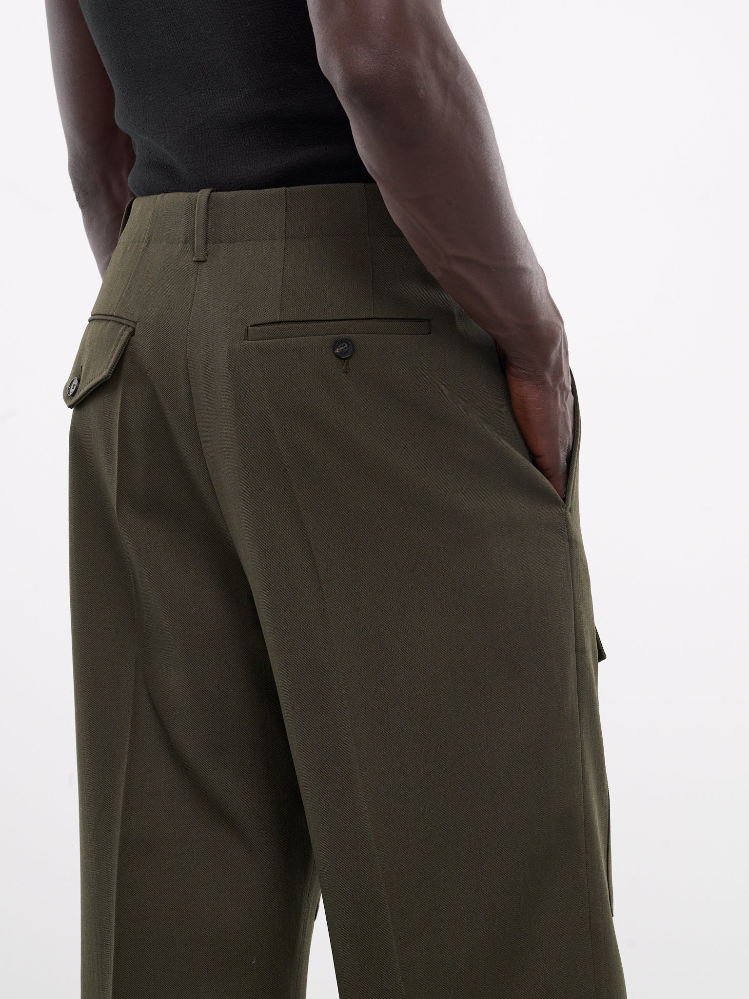 Gabardine Chino Pants (U241-P009-W028-DARK-GREEN)