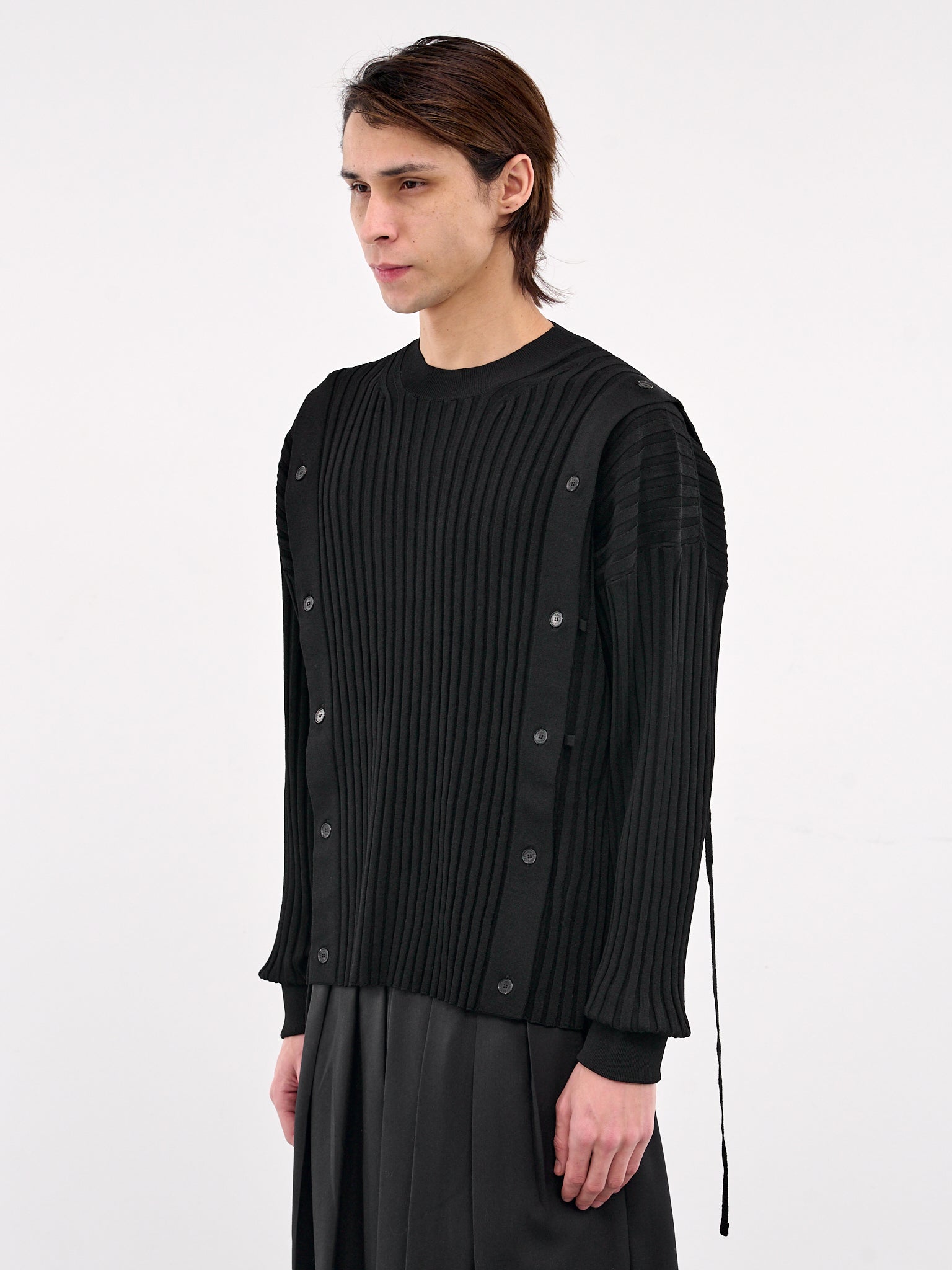 SETCHU Button Jumper | H. Lorenzo - side