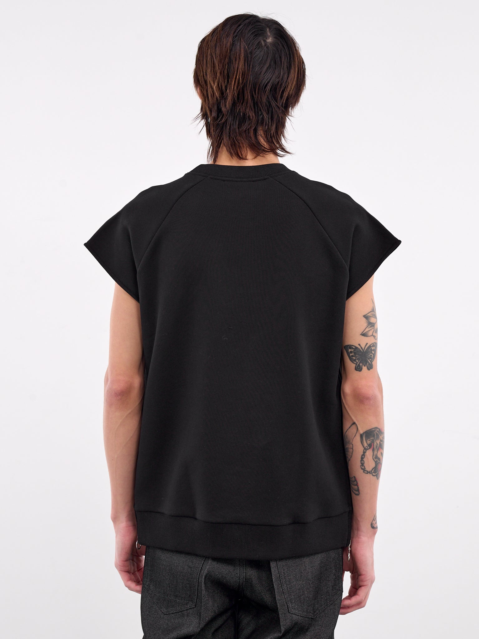 Sleeveless Sweatshirt (U251-T014-C009-BLACK)