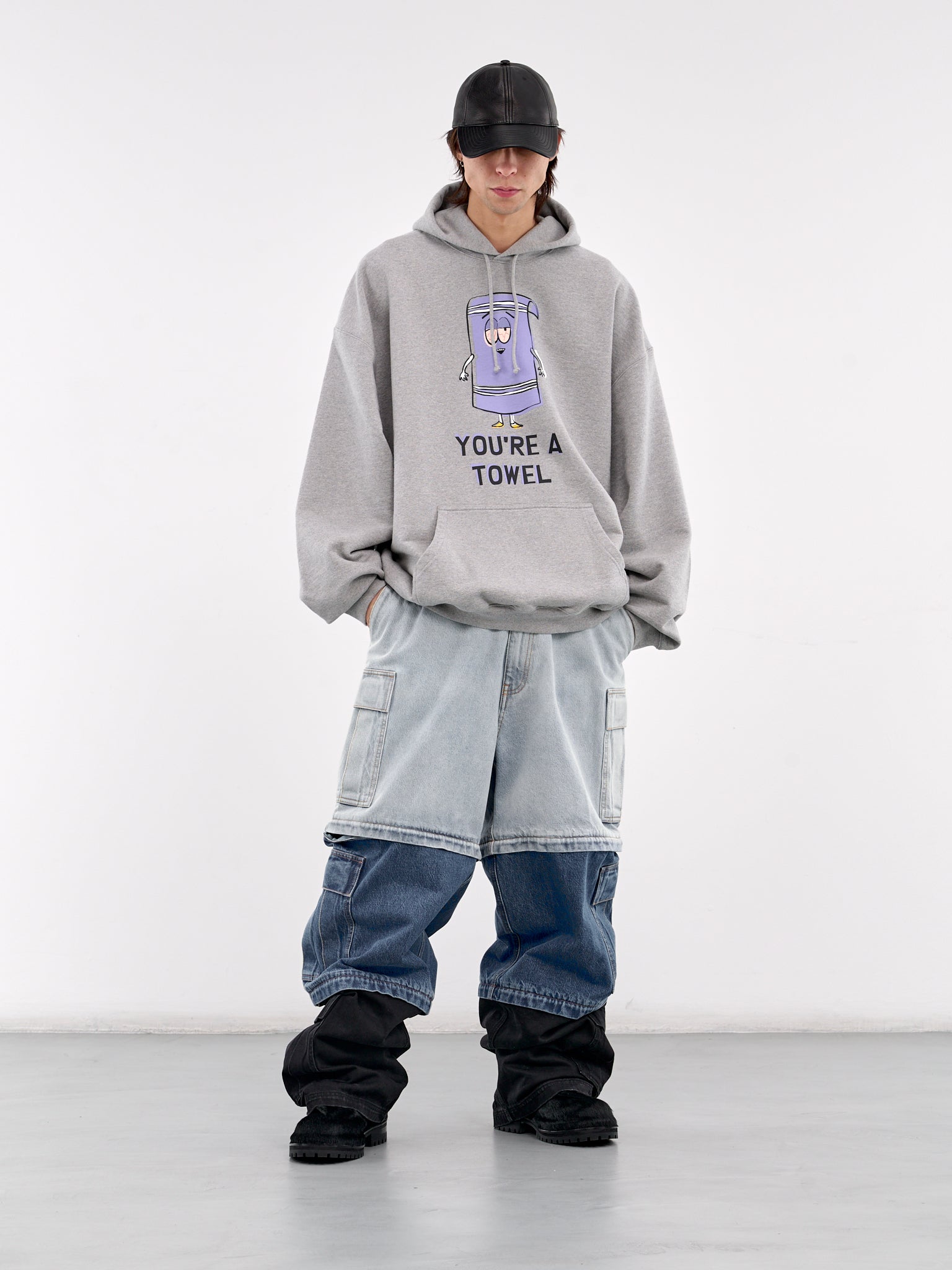 VETEMENTS Oversized Hoodie | H. Lorenzo - styled