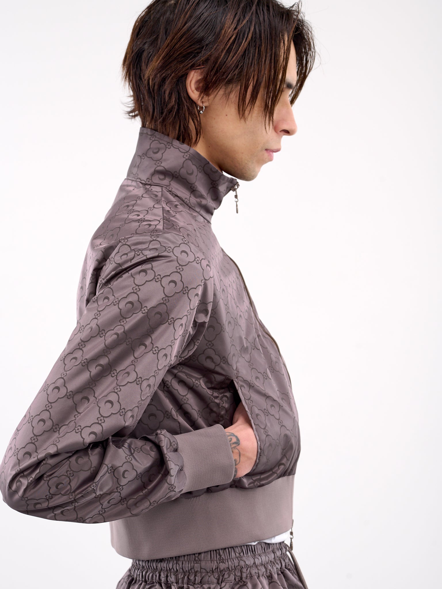 Recycled Jacquard Nylon Track Jacket (UJA060A-CWOV0055-STONE-GREY)