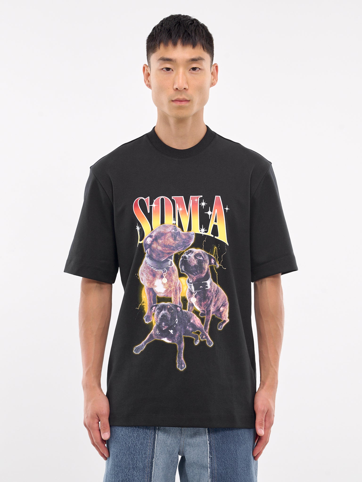 Graphic Tee (UTT001A-CJER0062-BLACK-SOMA-PR)