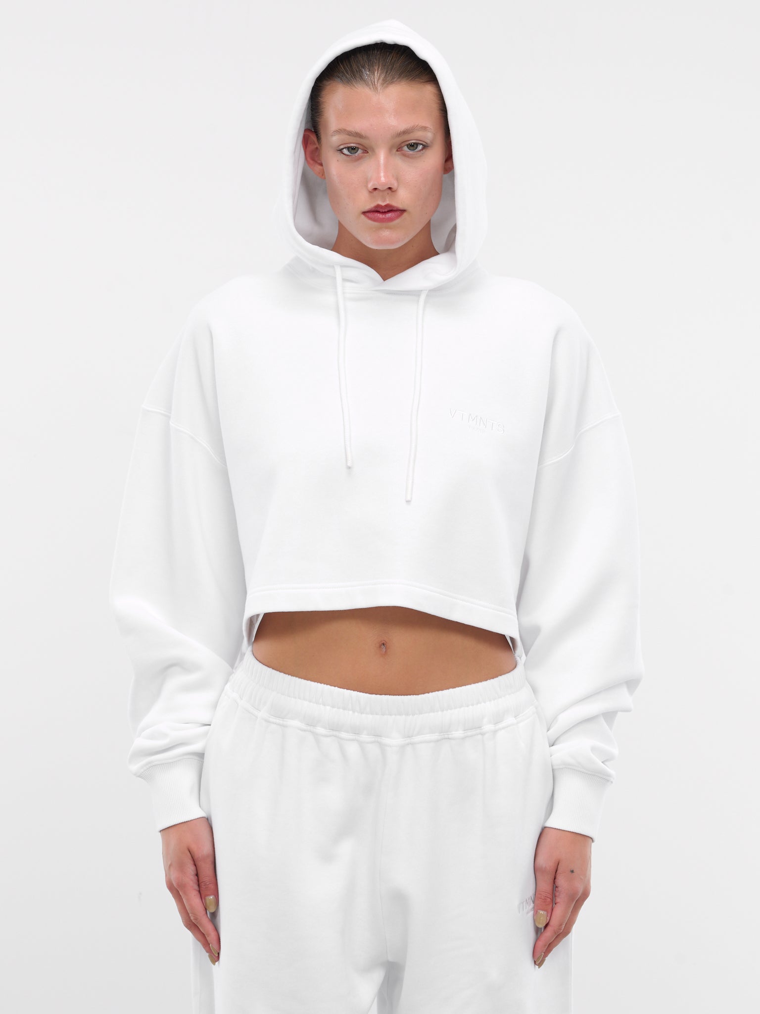 Logo Embroidery Cropped Hoodie (VL22CH100W-WHITE)