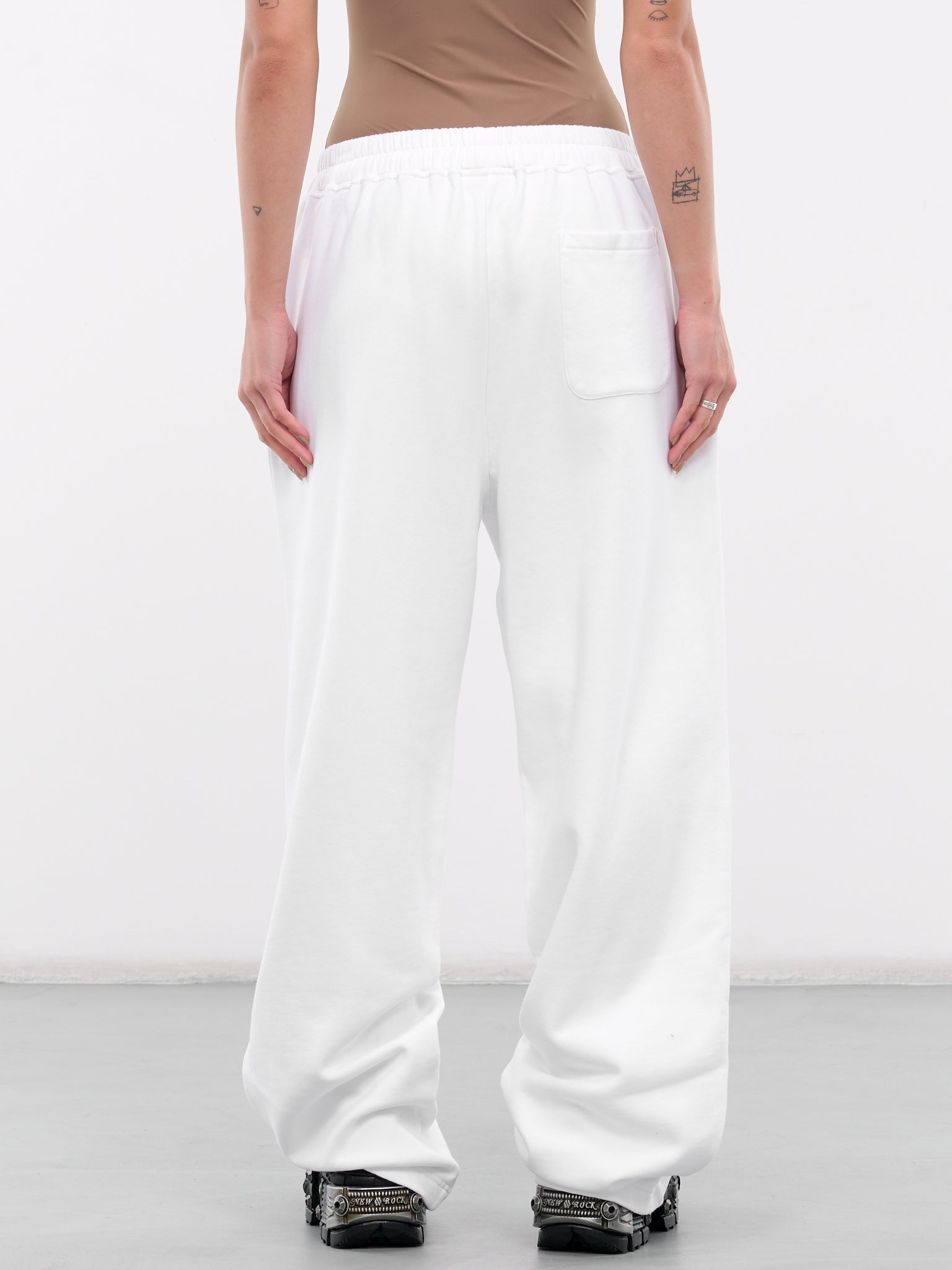 Logo Embroidered Sweatpants (VL22SP100W-WHITE)