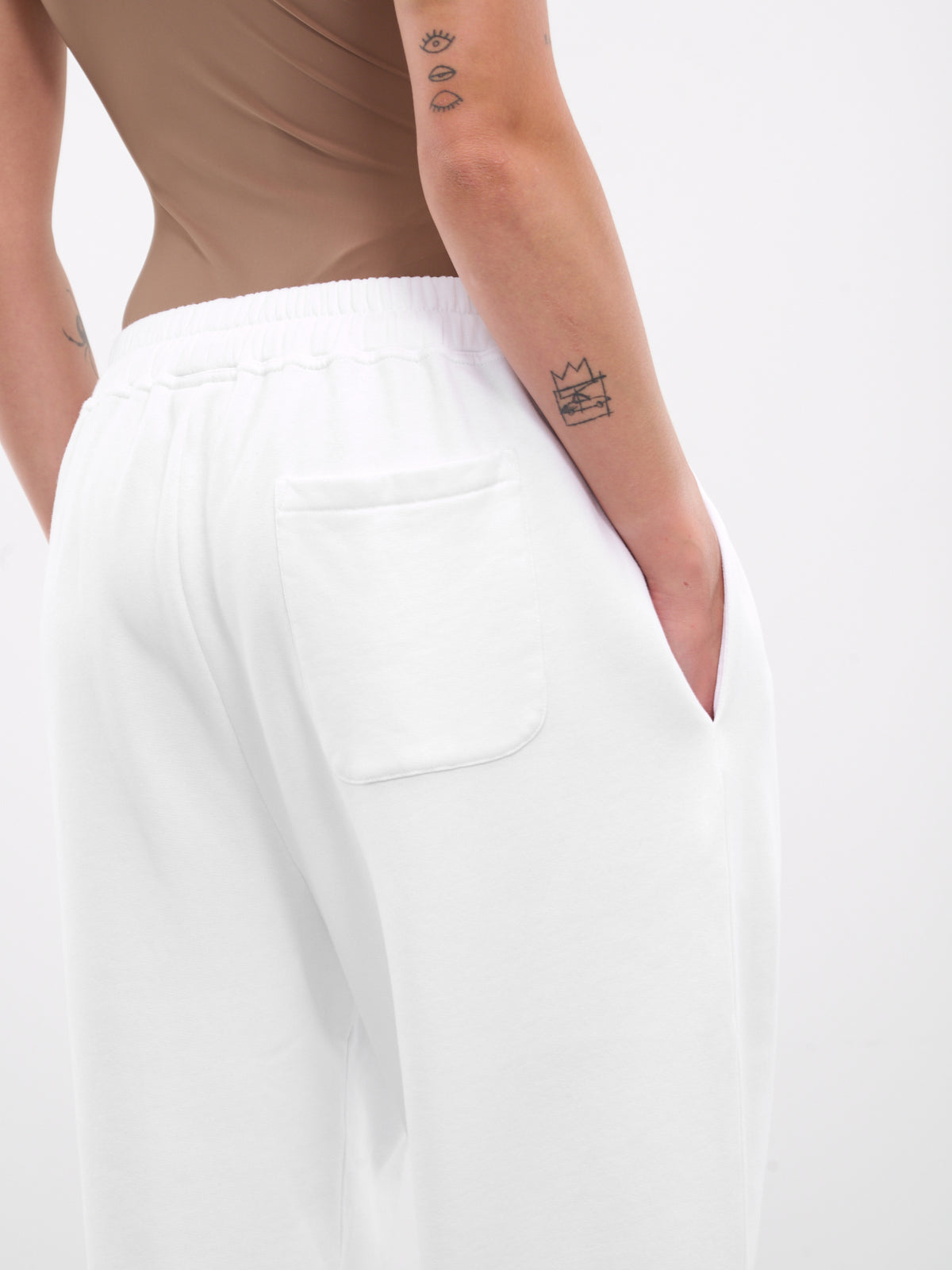 Logo Embroidered Sweatpants (VL22SP100W-WHITE)