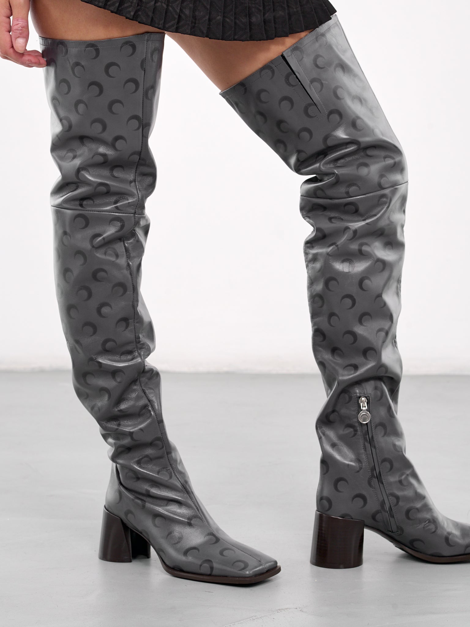 Air Brush Thigh Boots (WFW039A-RLEA0015-STONE-GREY)