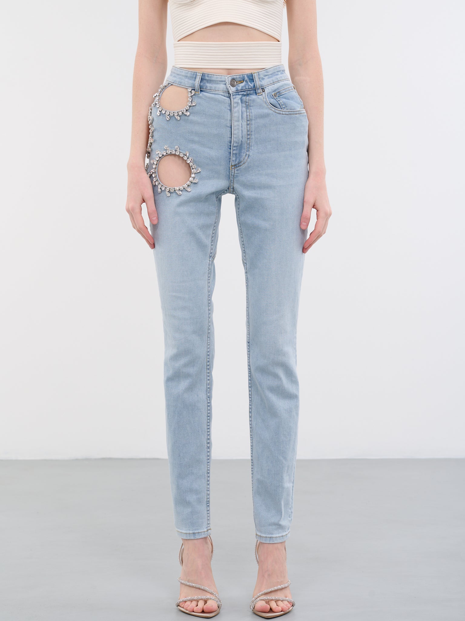 Crystal Grape Cut-Out Jeans (2302P44214-LIGHT-BLUE)